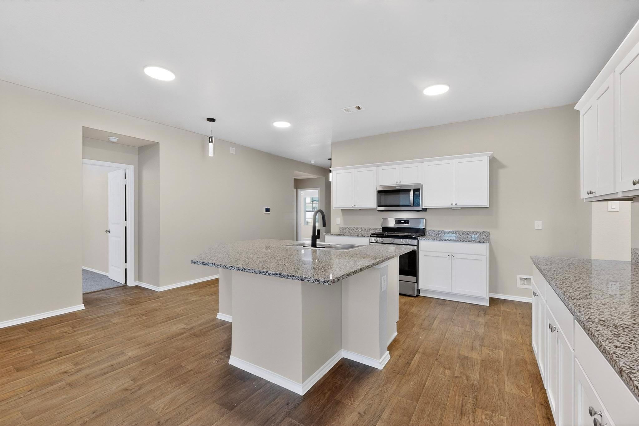 218 Sickle Loop, Kyle, TX 78640