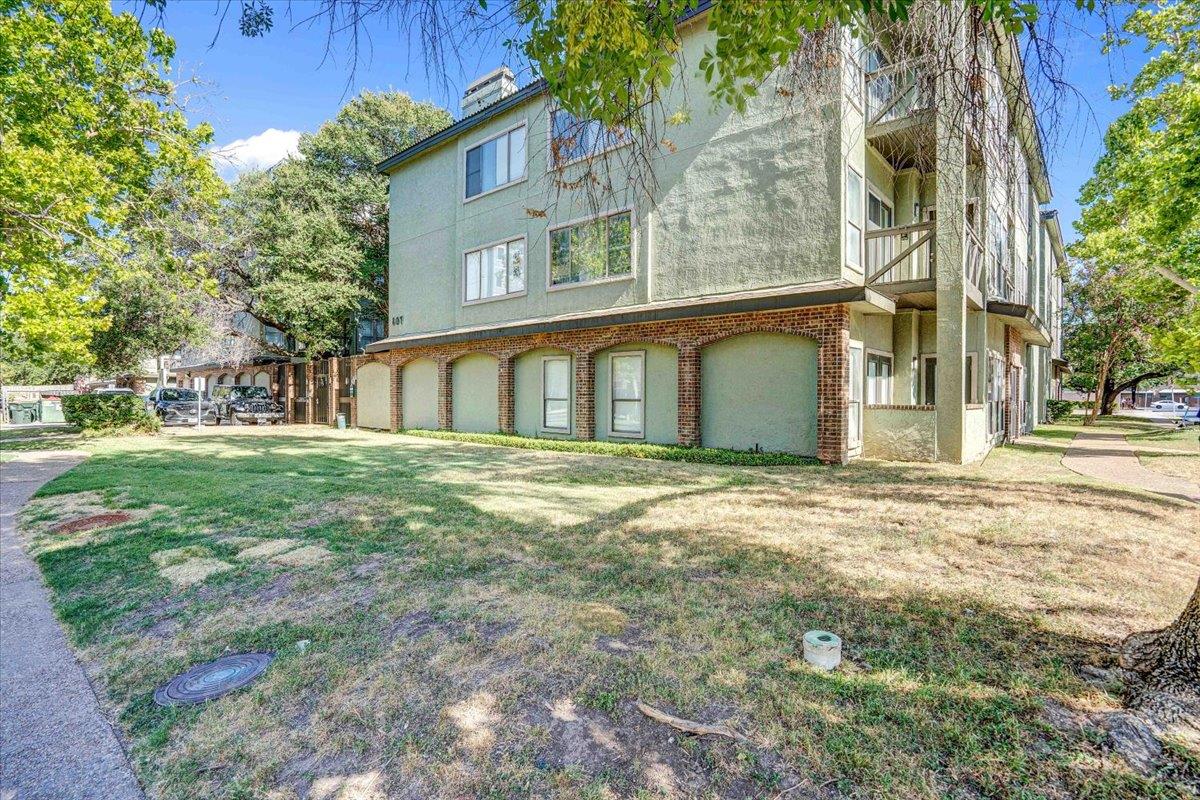 807 W 25th St # 307, Austin, TX 78705