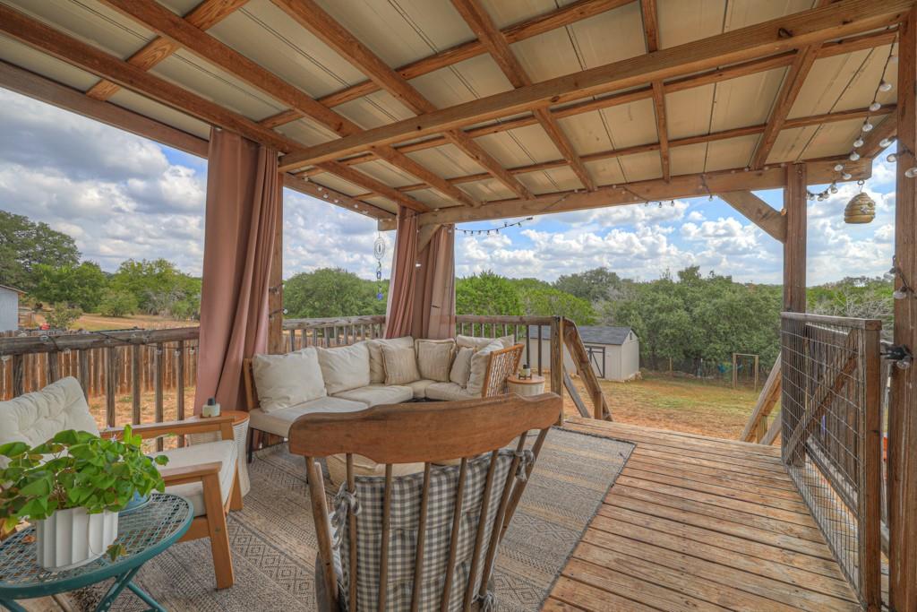 859 Morningwood Dr, San Marcos, TX 78666