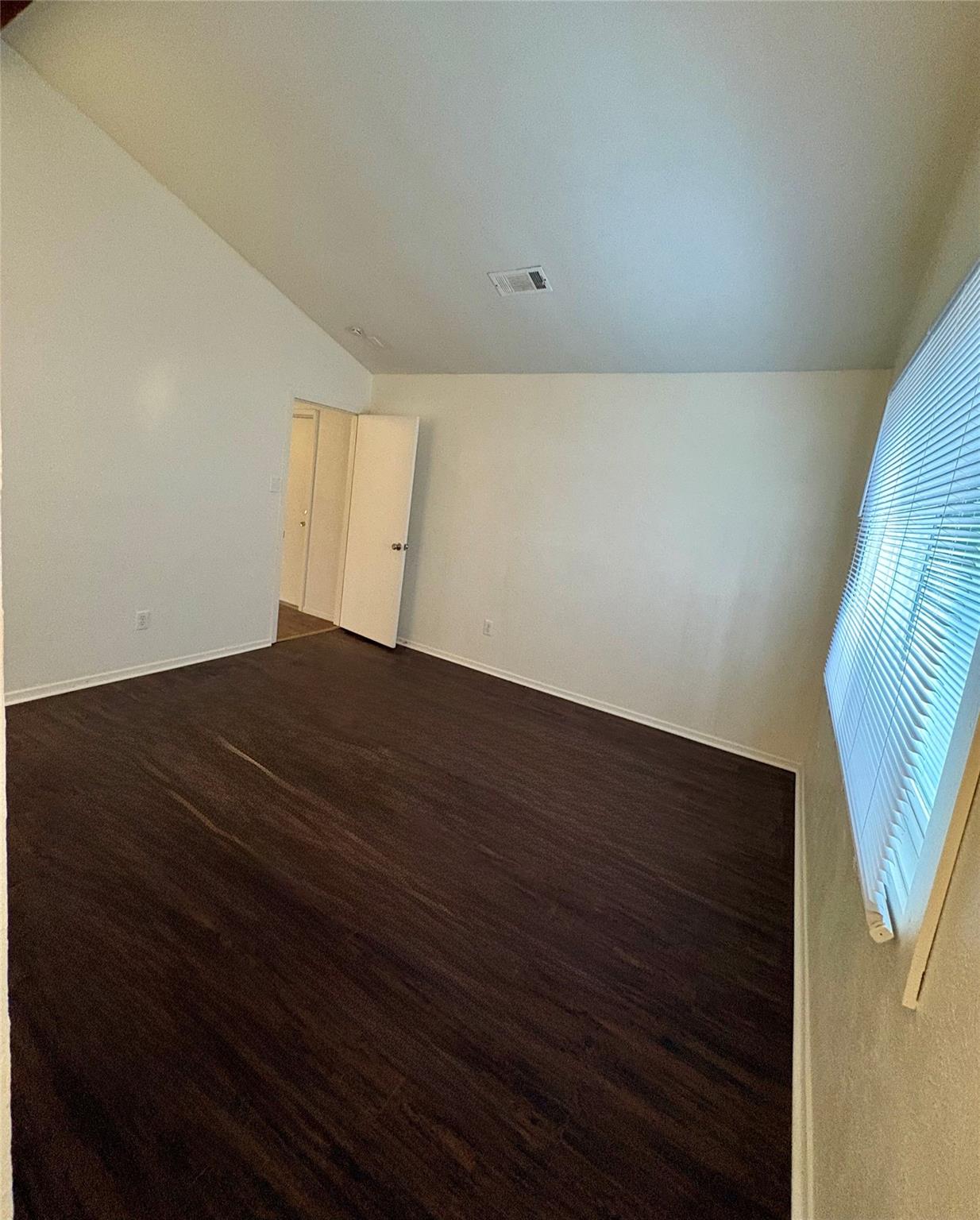 6200 Woodhue Dr, Austin, TX 78745