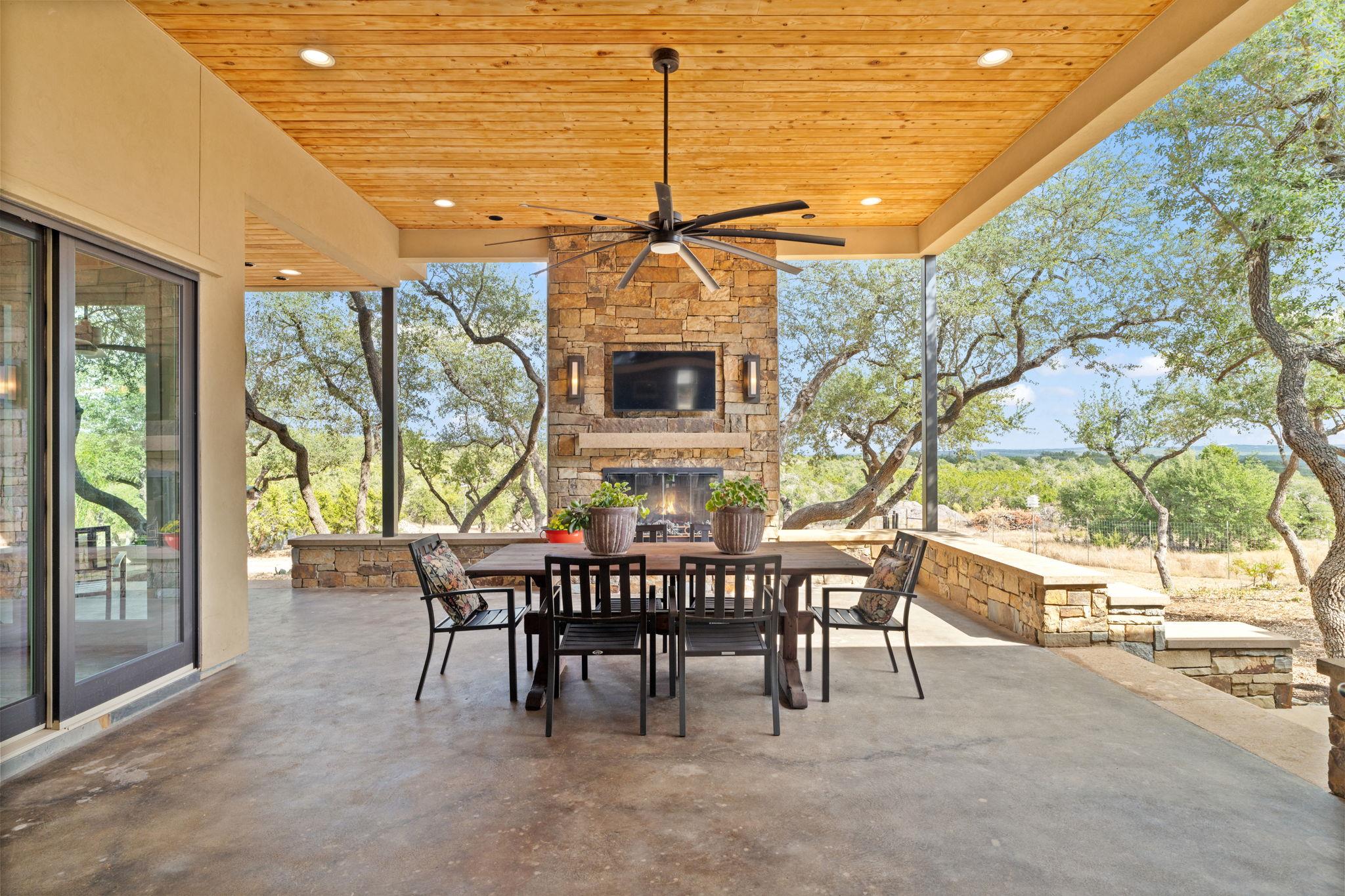 11600 Crumley Ranch Rd, Dripping Springs, TX 78620