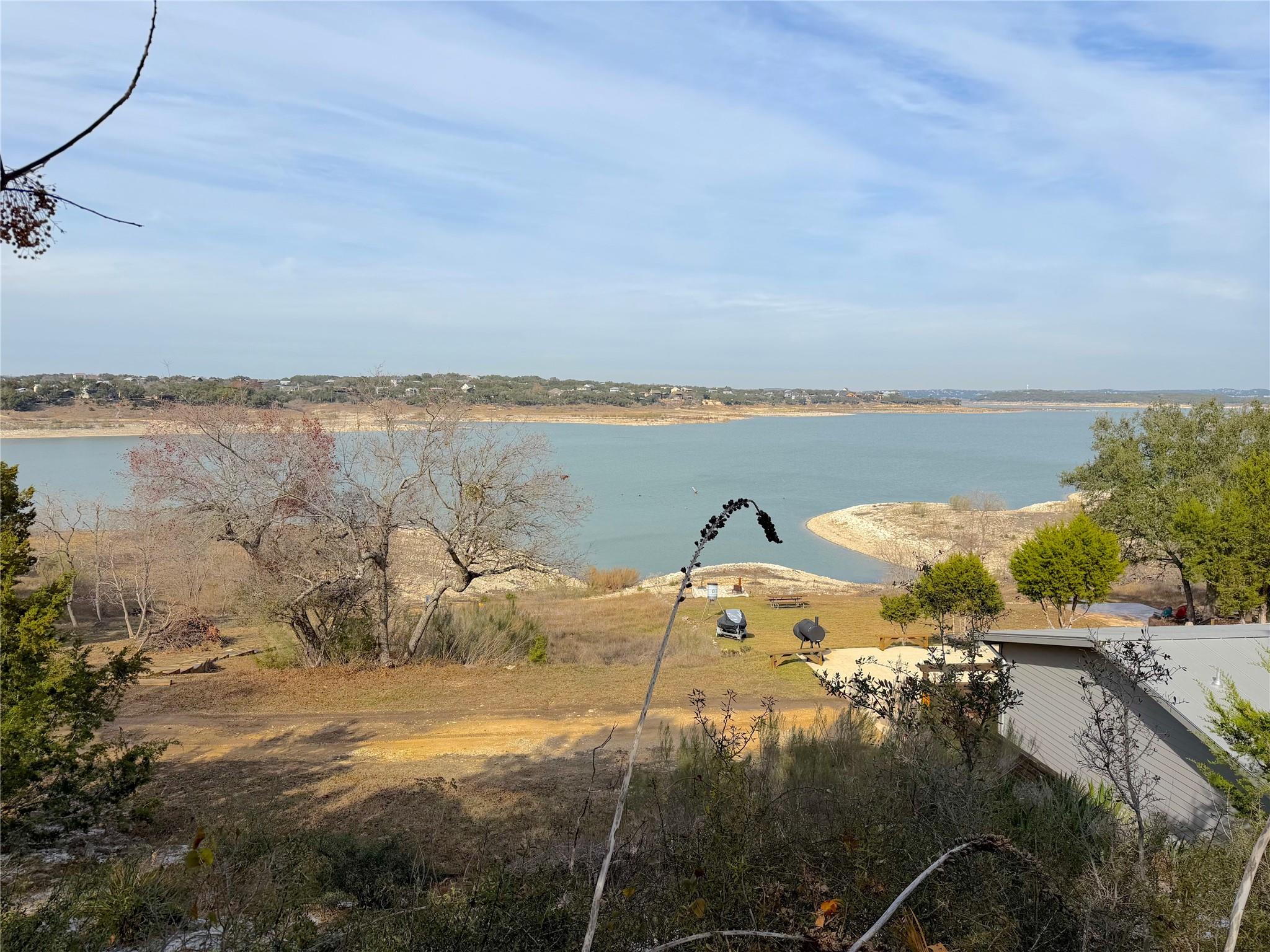 937 Hillcrest Frst, Canyon Lake, TX 78133