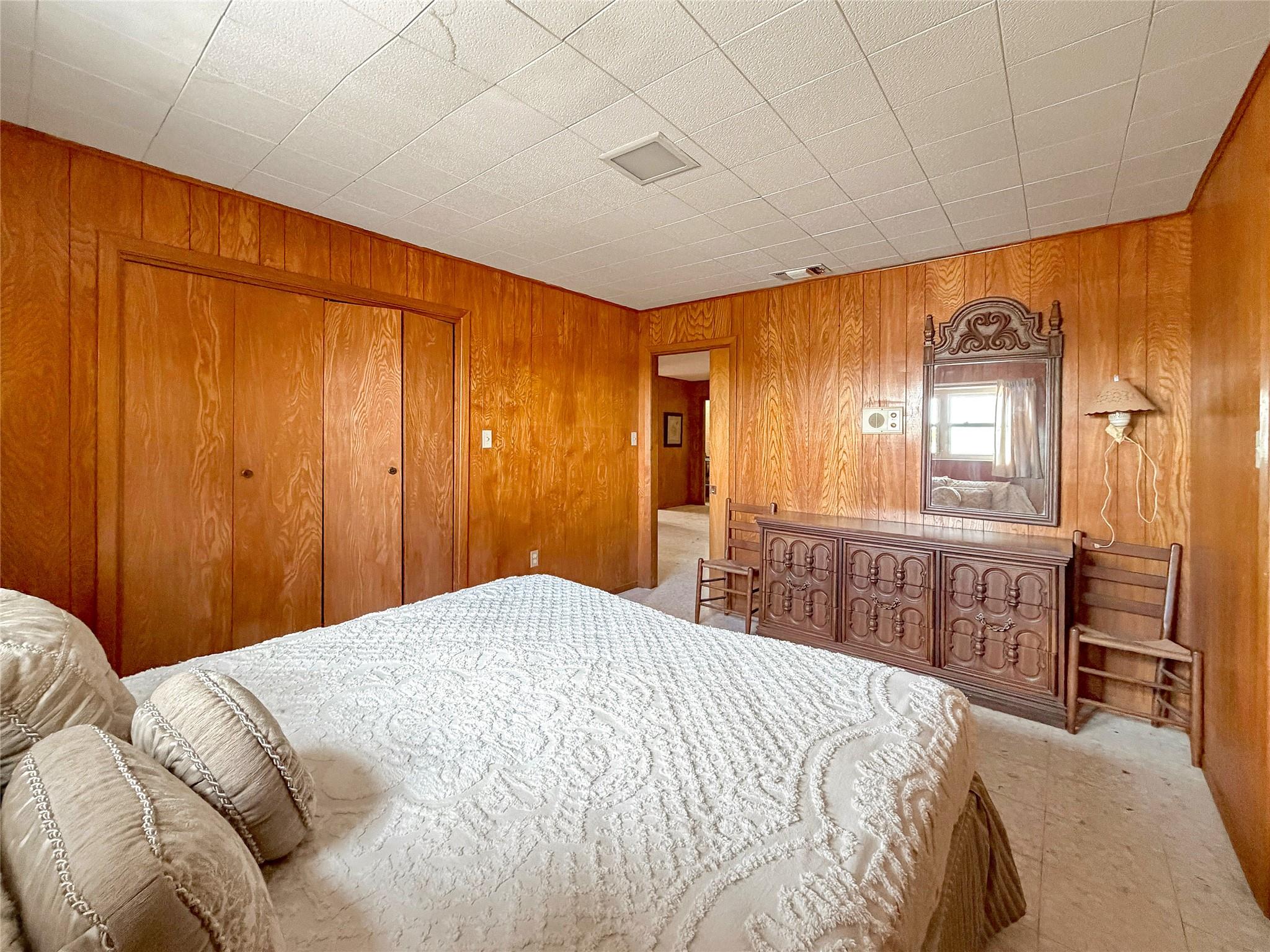 937 Hillcrest Frst, Canyon Lake, TX 78133