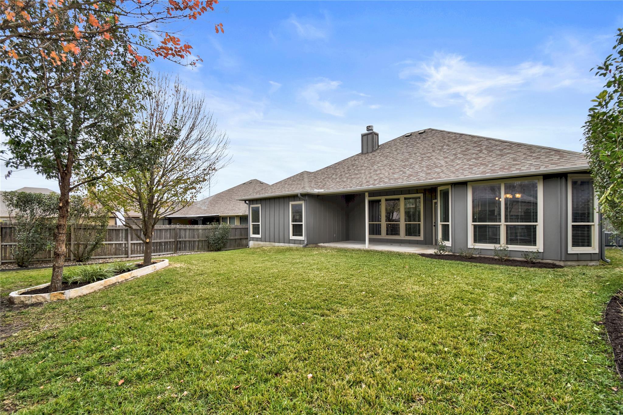 2281 Sungate Dr, New Braunfels, TX 78130