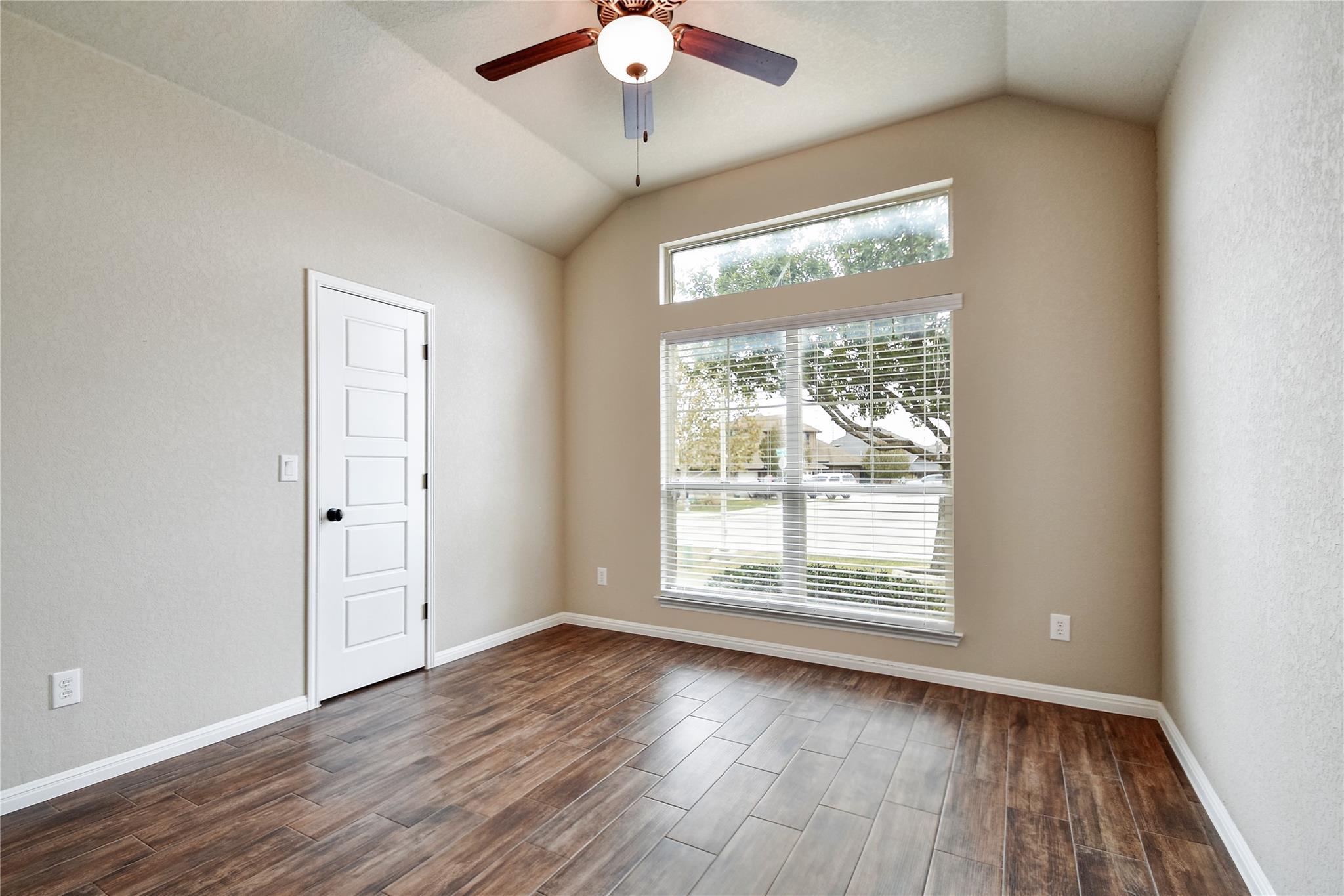 2281 Sungate Dr, New Braunfels, TX 78130