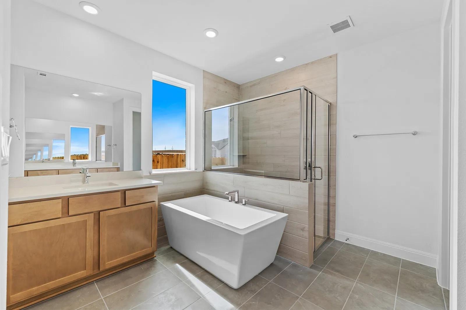 210 Silverbell Ln, Bastrop, TX 78602