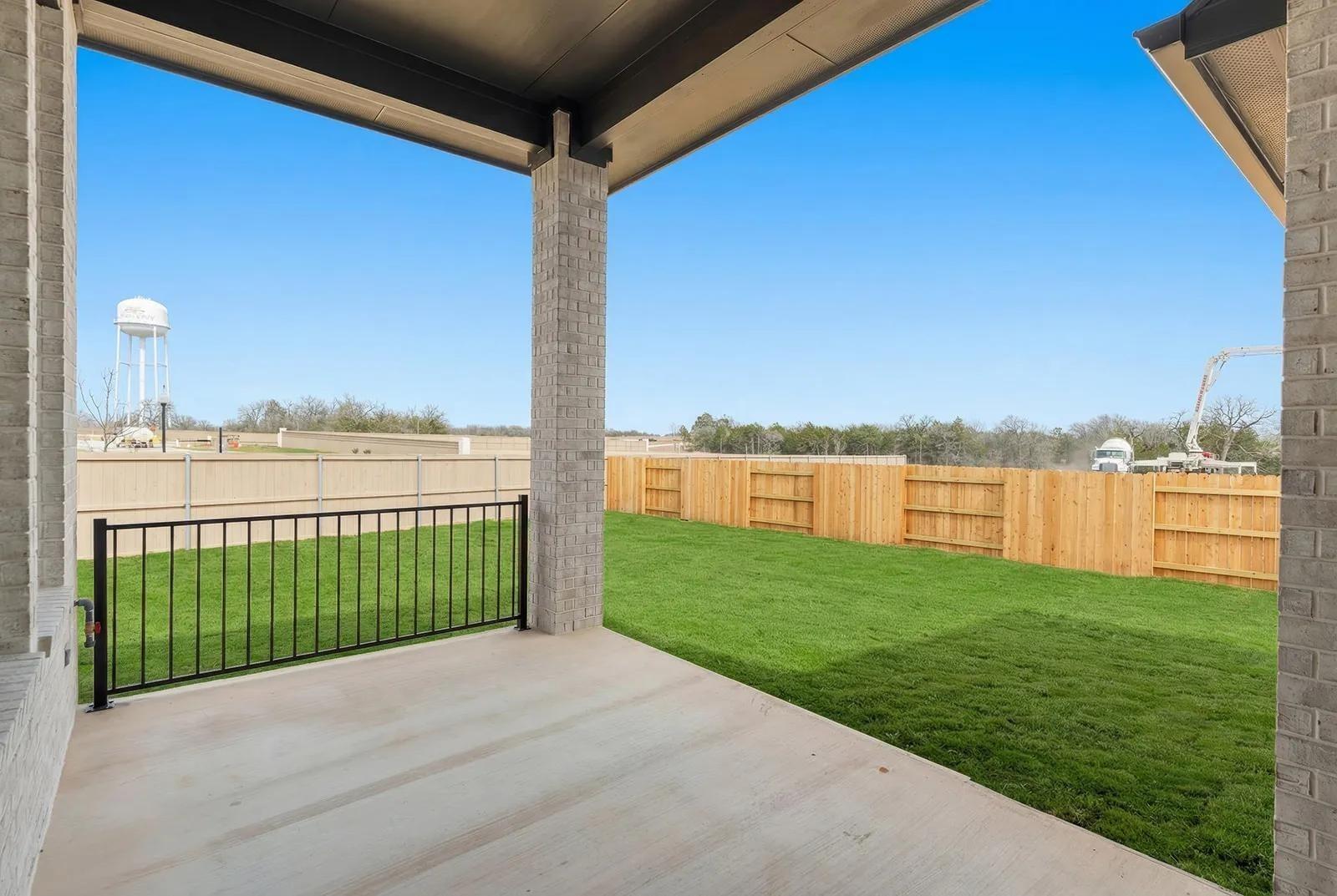 210 Silverbell Ln, Bastrop, TX 78602