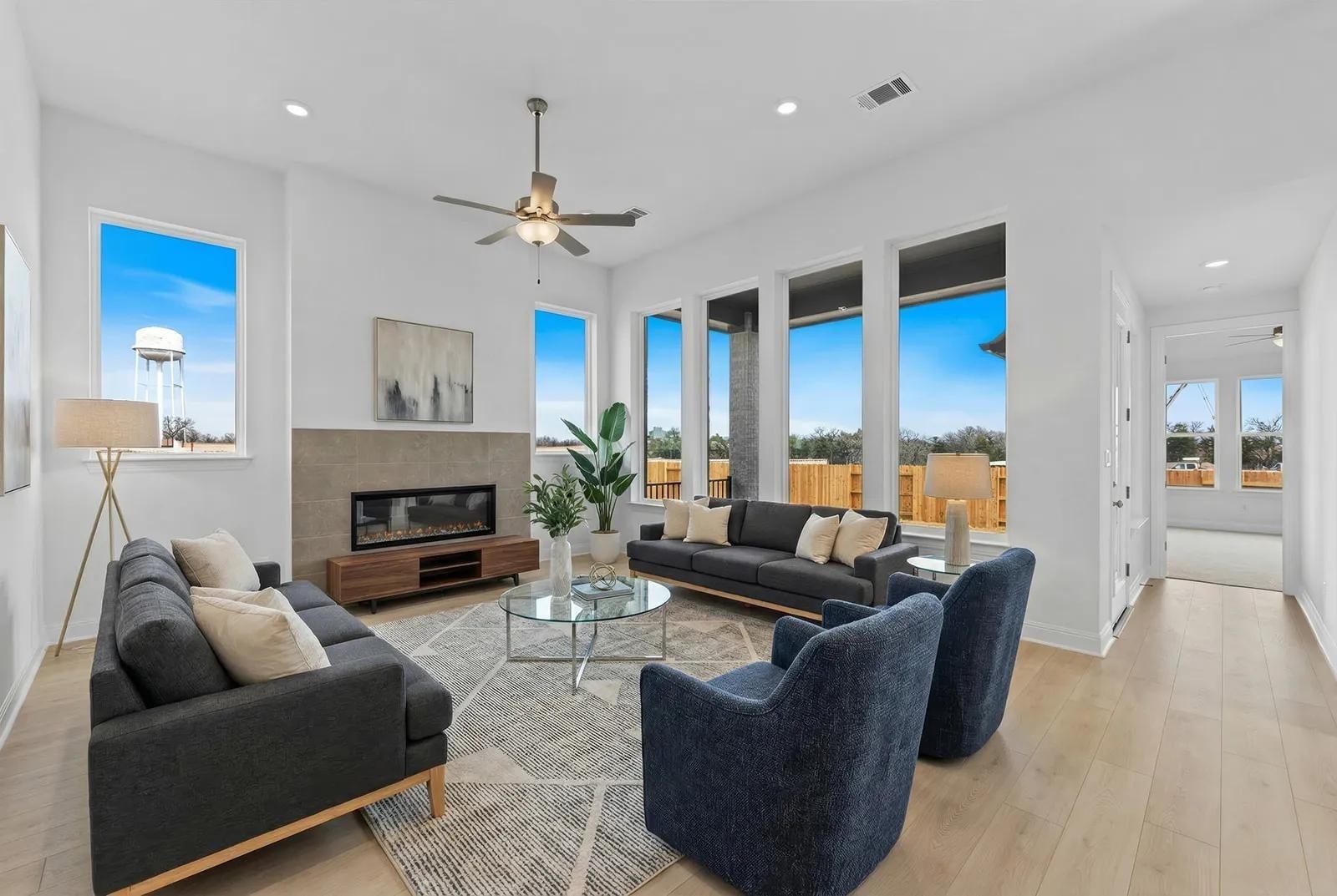 210 Silverbell Ln, Bastrop, TX 78602