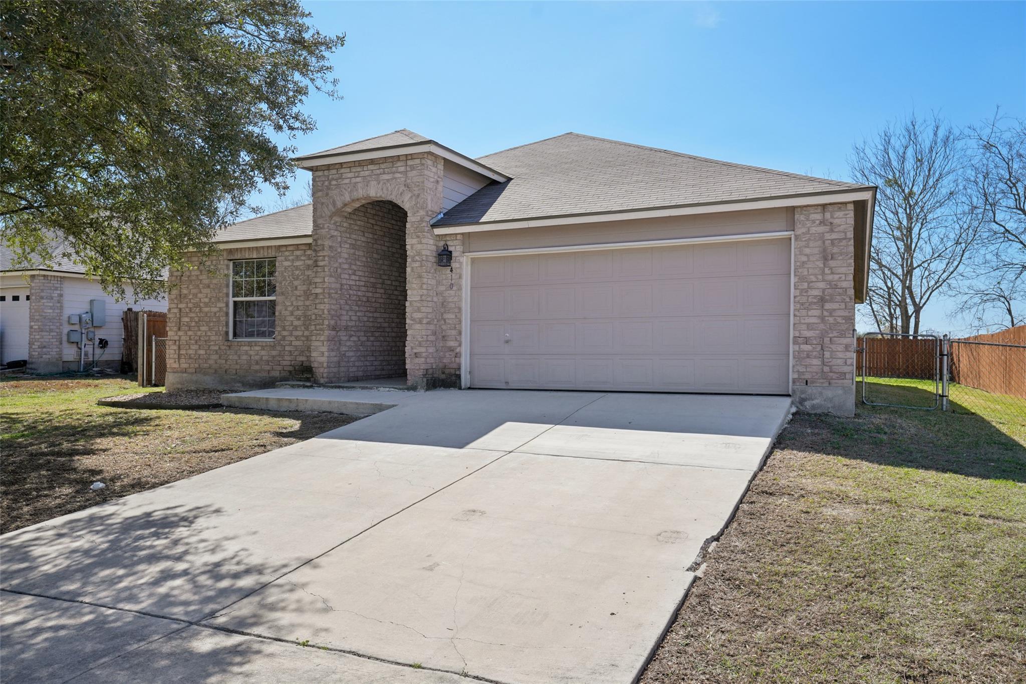 410 S Water Ln, New Braunfels, TX 78130