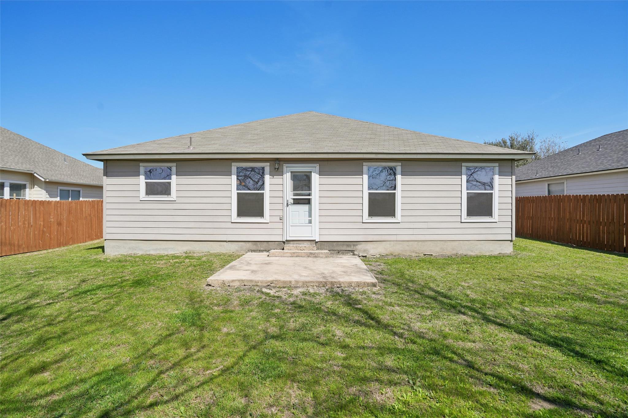 410 S Water Ln, New Braunfels, TX 78130