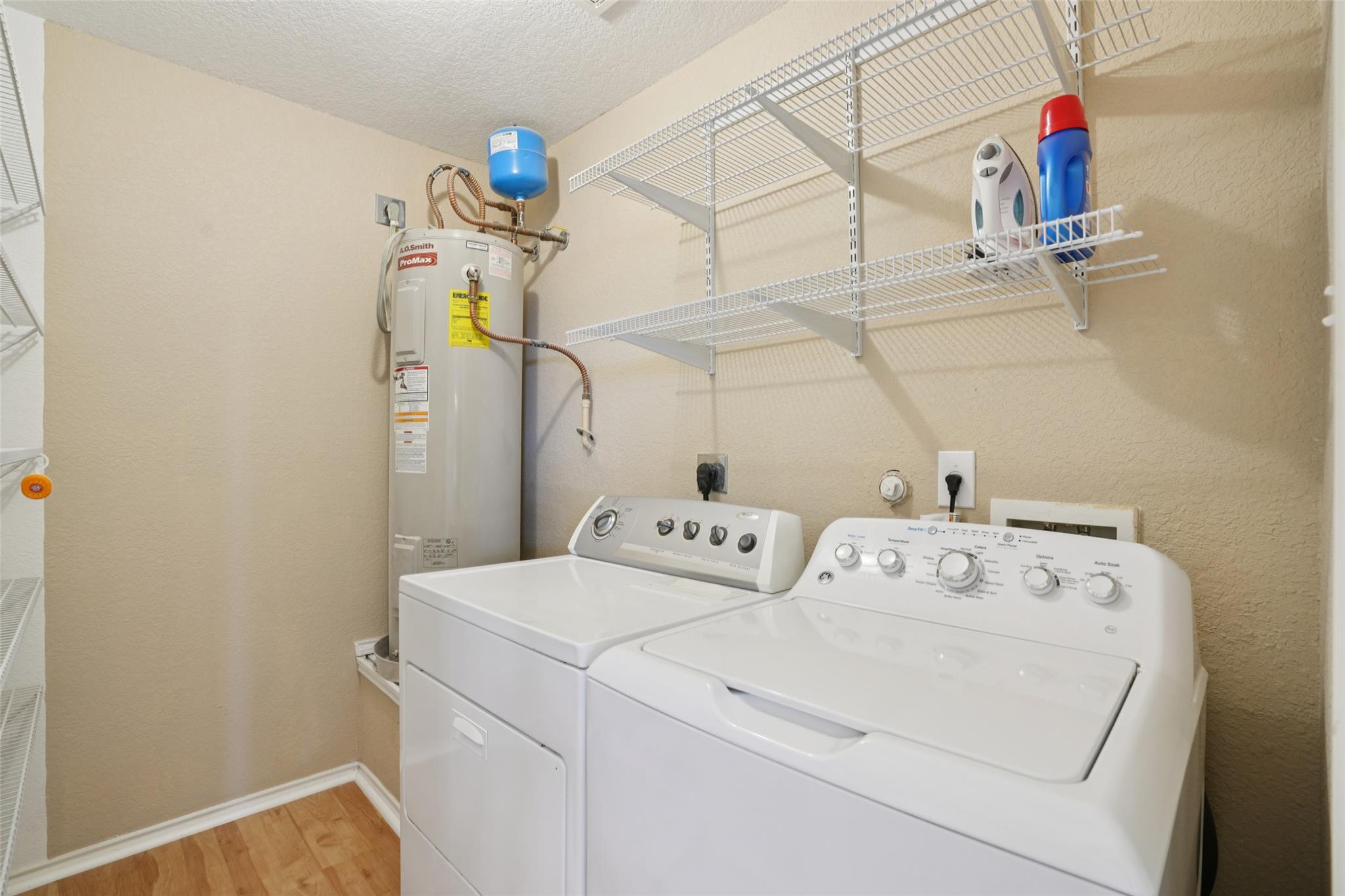 410 S Water Ln, New Braunfels, TX 78130