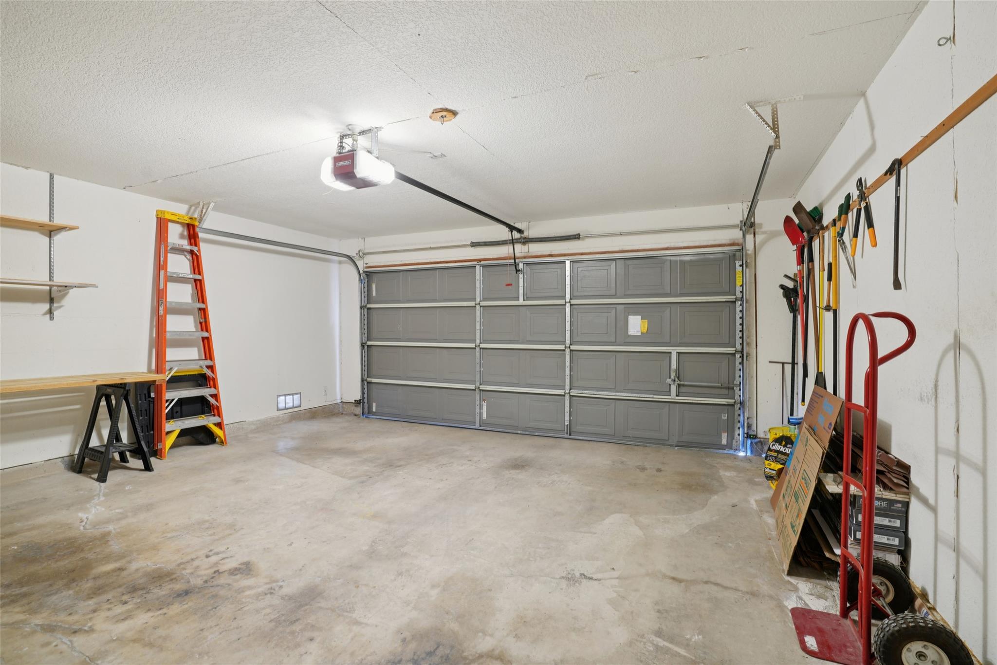 410 S Water Ln, New Braunfels, TX 78130