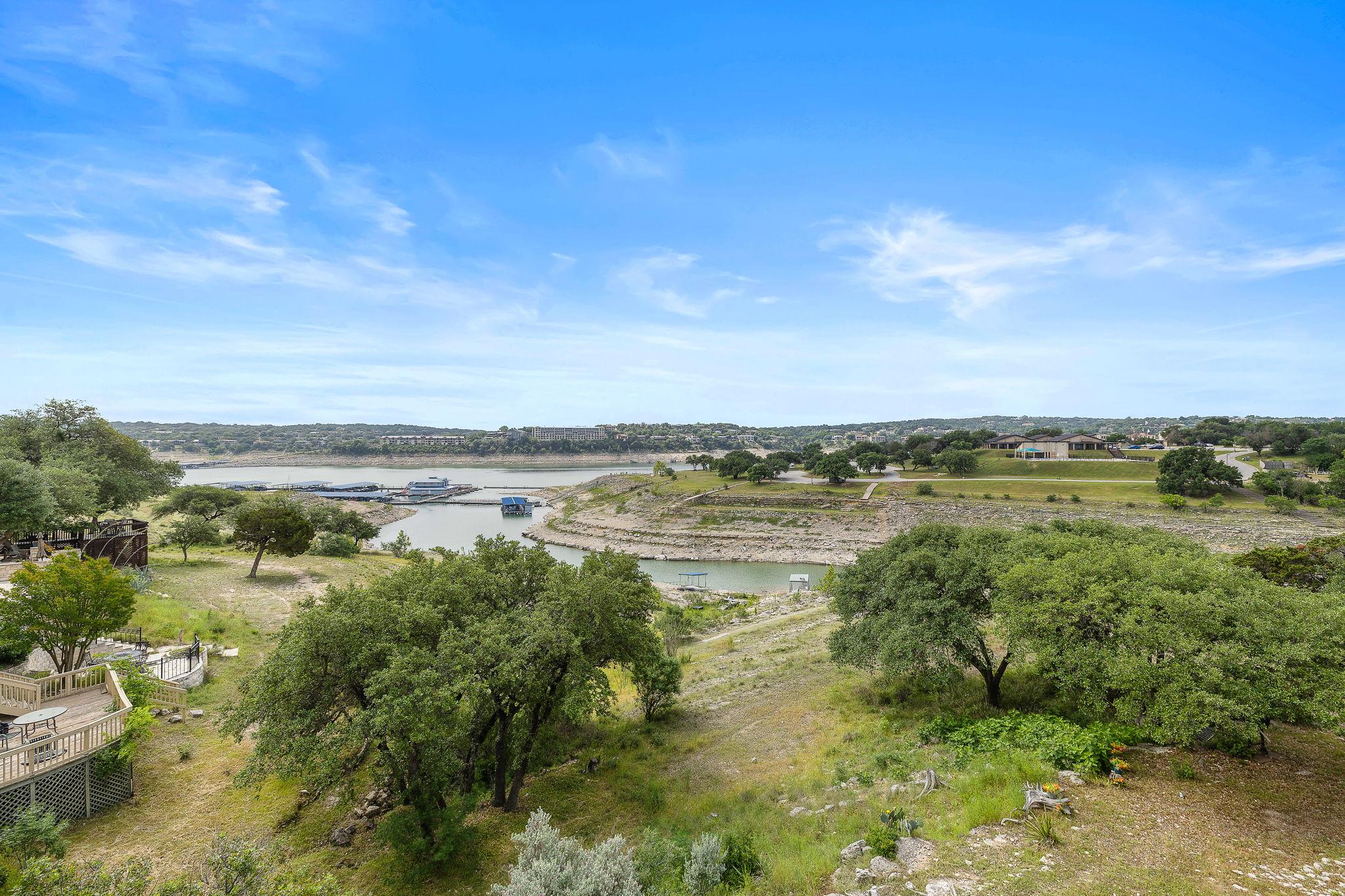 305 Venture Blvd S, Lago Vista, TX 78645