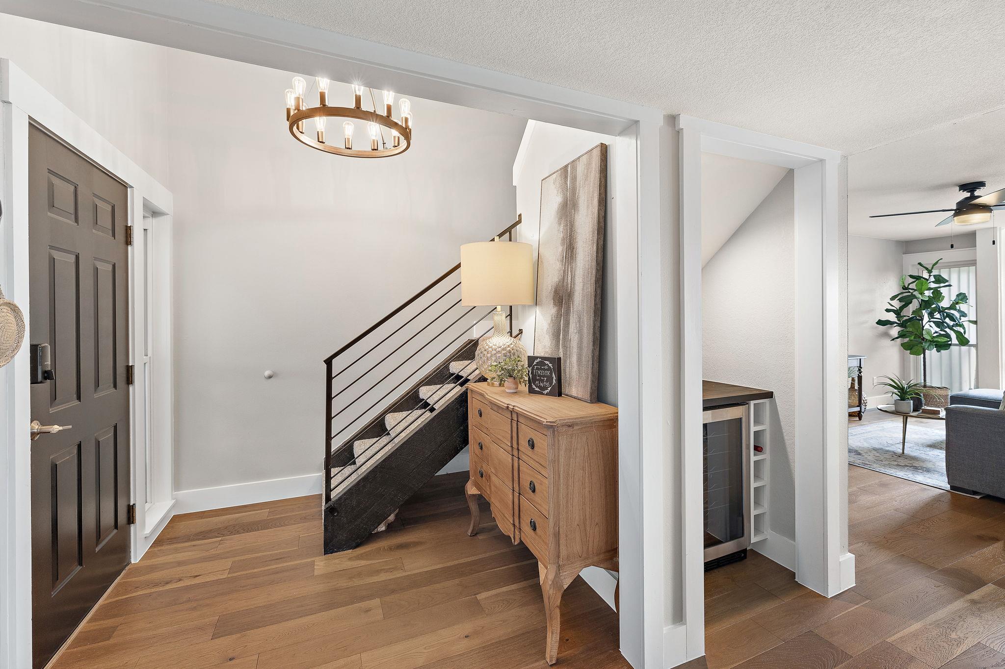 305 Venture Blvd S, Lago Vista, TX 78645