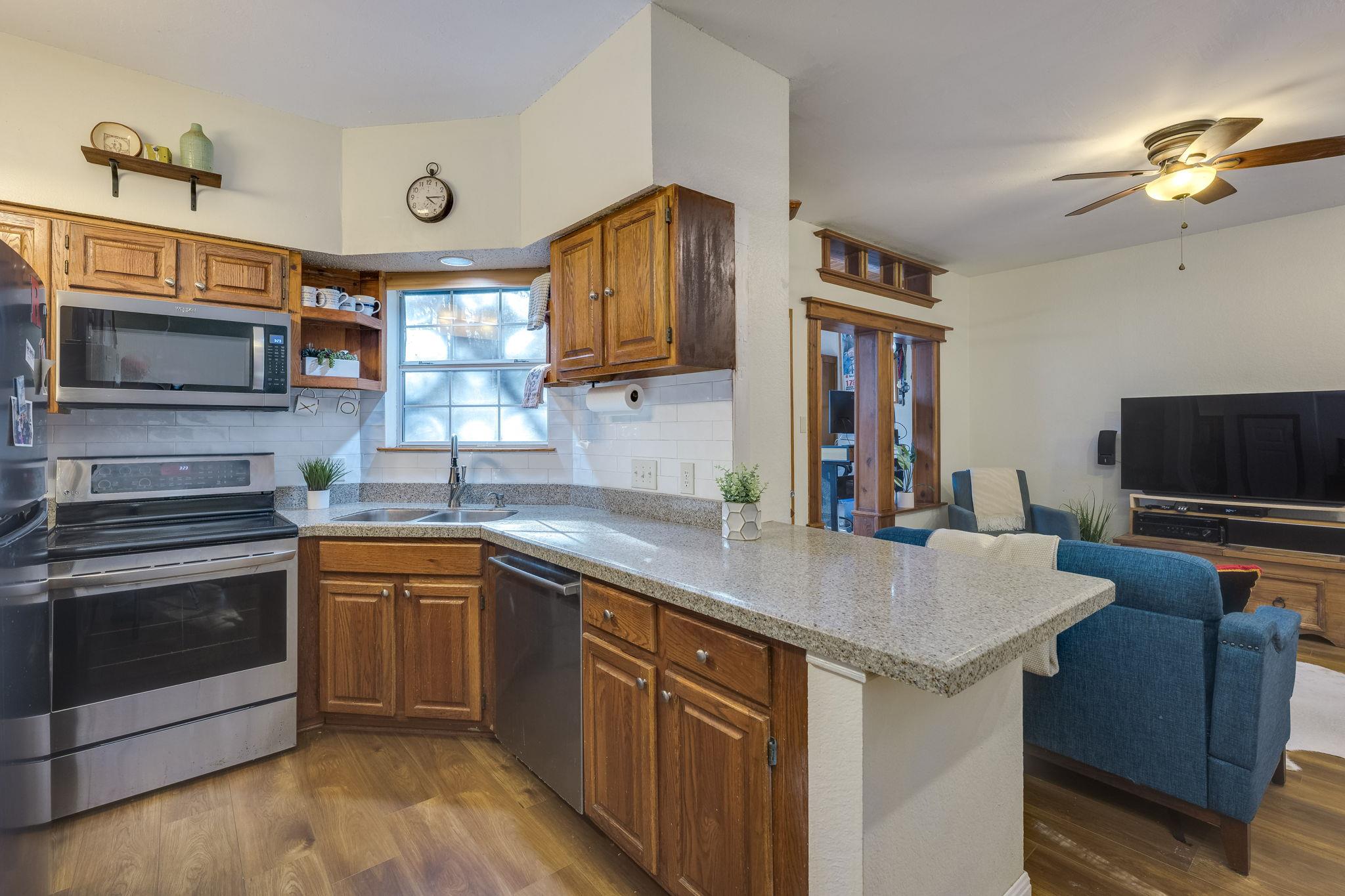 3809 Spicewood Springs Rd # 150, Austin, TX 78759