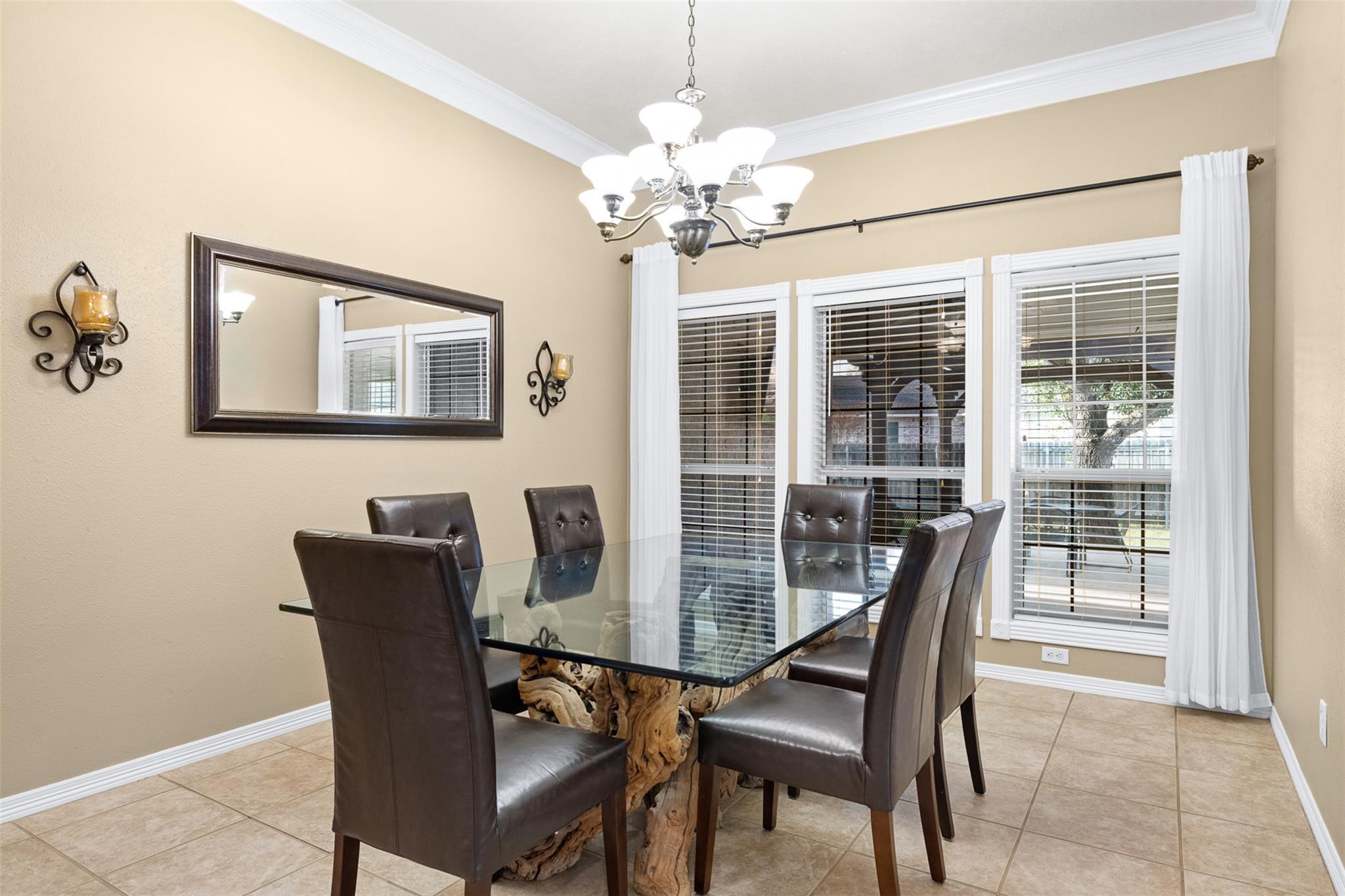 813 Woodson Drive, Caldwell, TX 77836