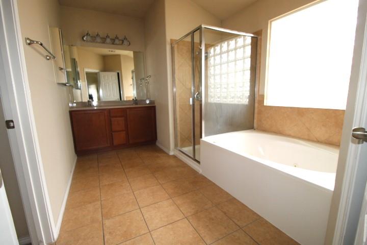 2304 Mike Dr, Copperas Cove, TX 76522