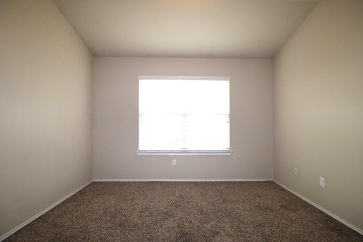 2304 Mike Dr, Copperas Cove, TX 76522