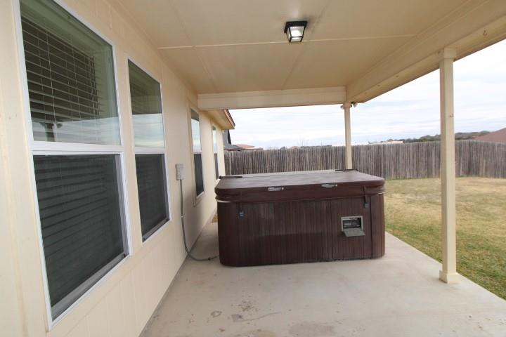 2304 Mike Dr, Copperas Cove, TX 76522