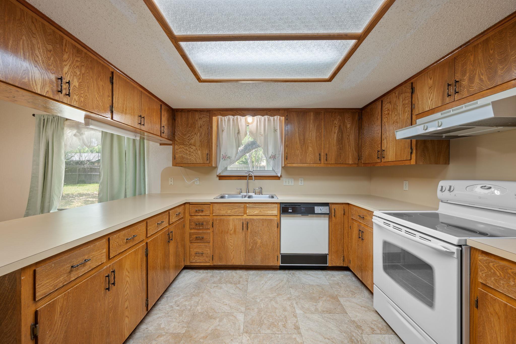 3412 Lonesome Trl, Georgetown, TX 78628