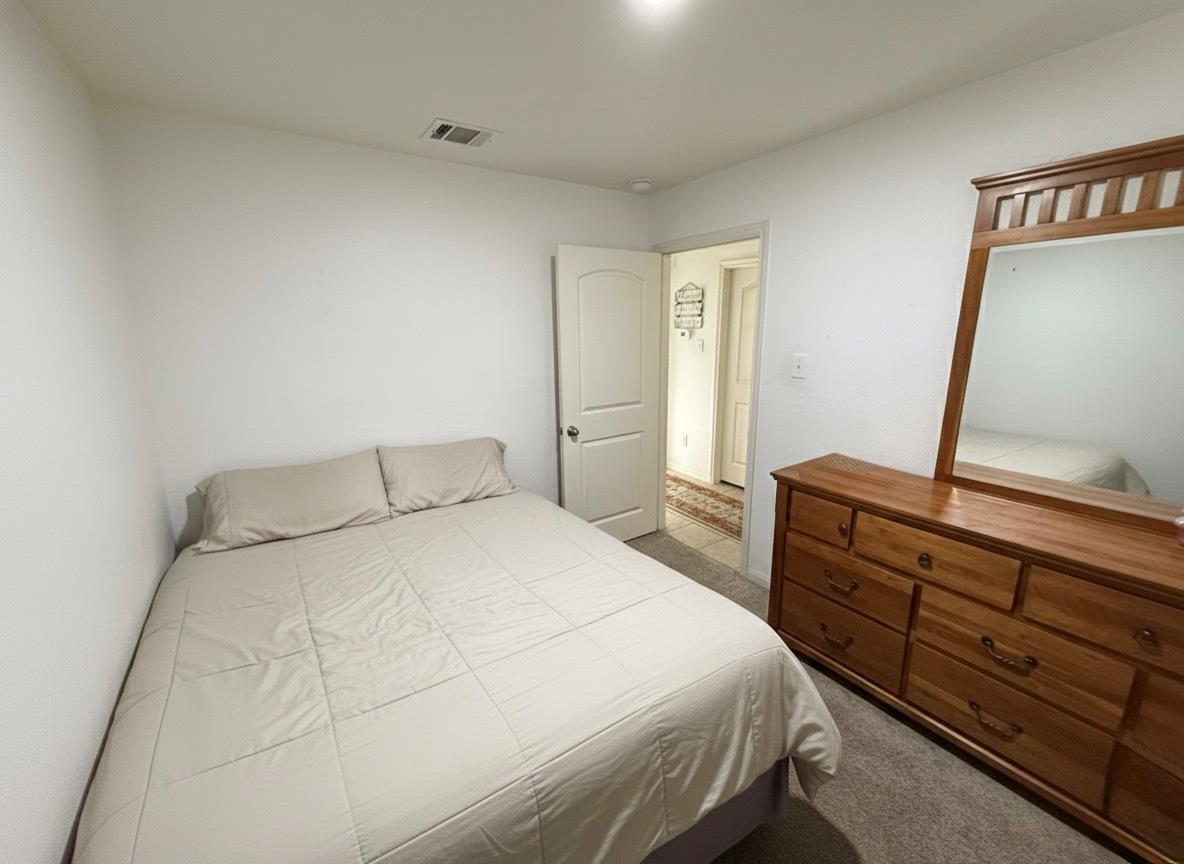 108 Koontz Loop, Jarrell, TX 76537