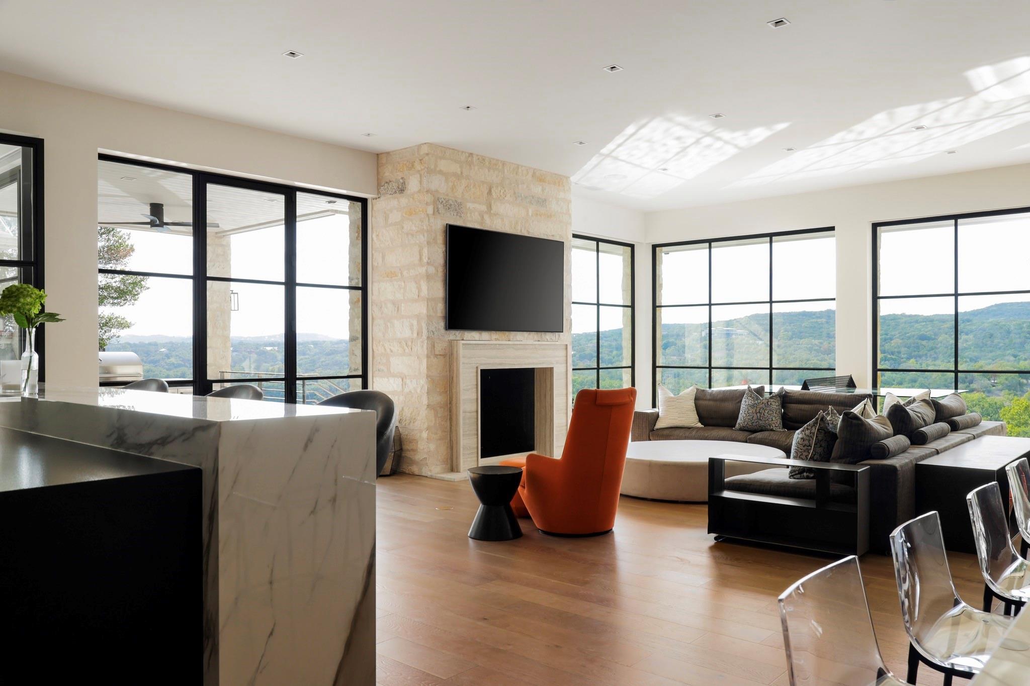 4402 Aqua Verde Dr, Austin, TX 78746