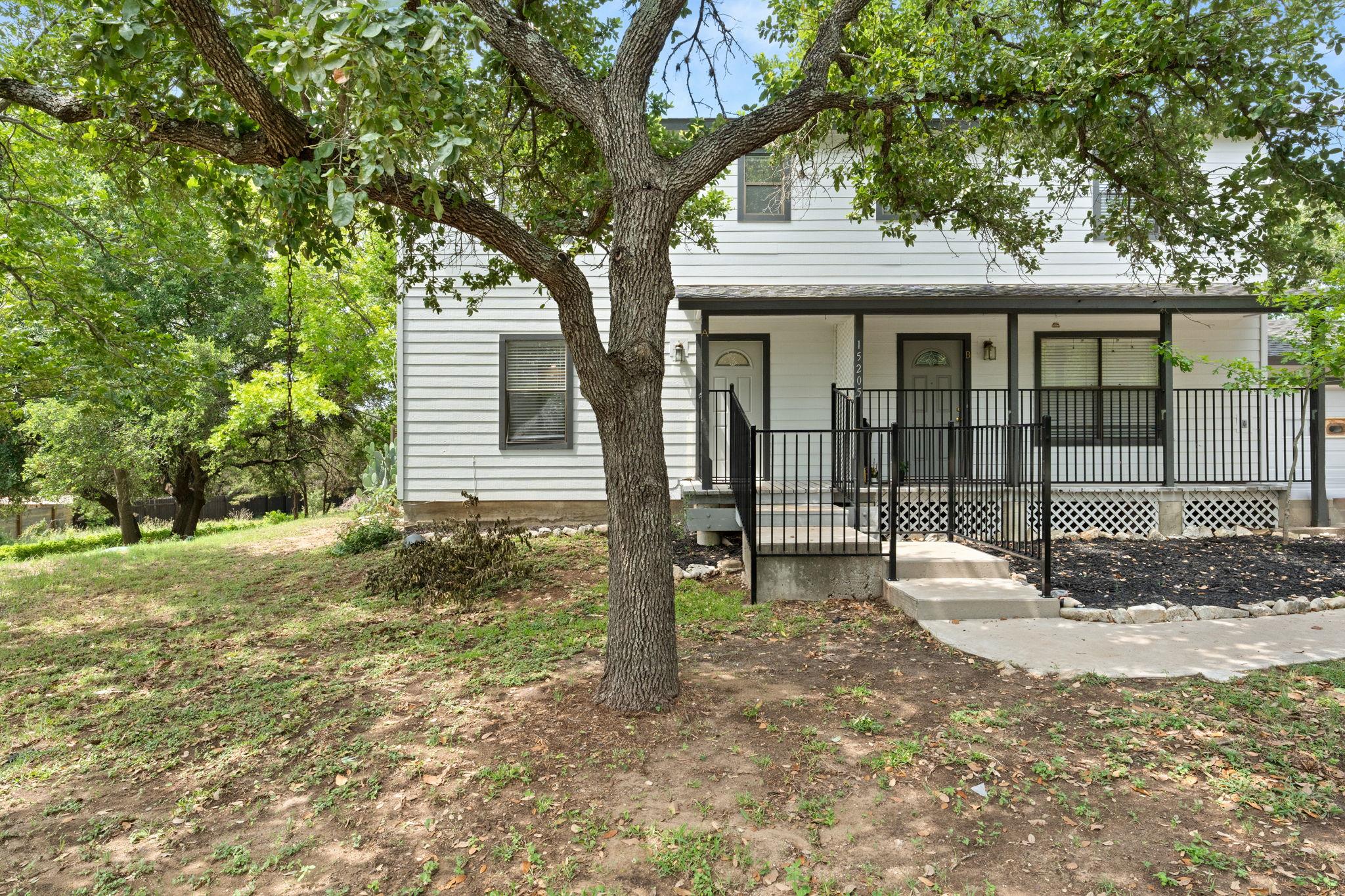 15205 Cavalier Canyon Dr # B, Lakeway, TX 78734