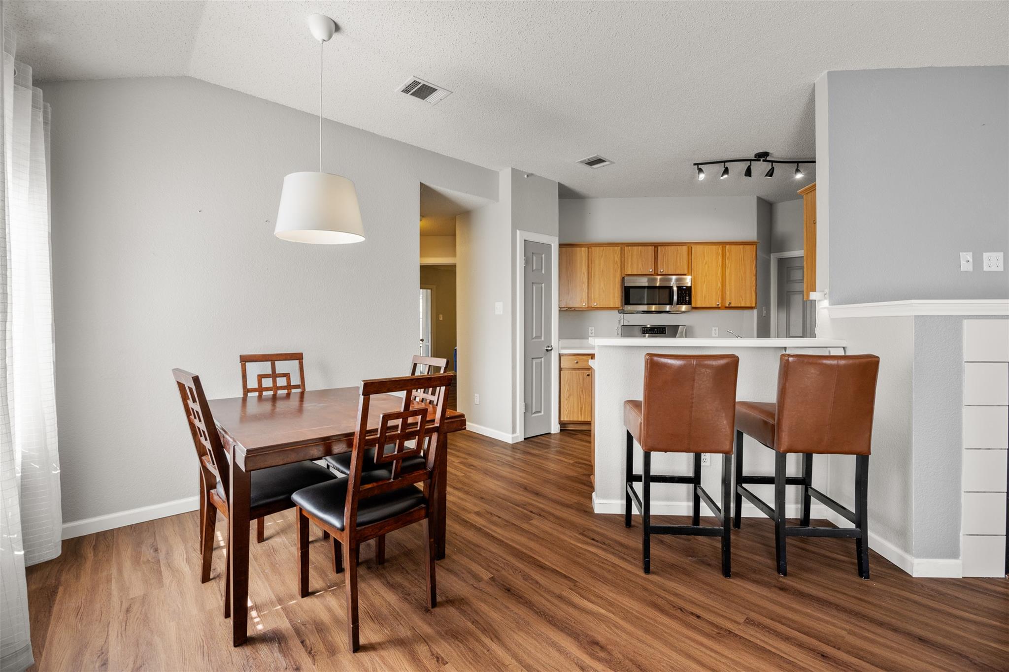 8120 Tockington Way, Austin, TX 78748