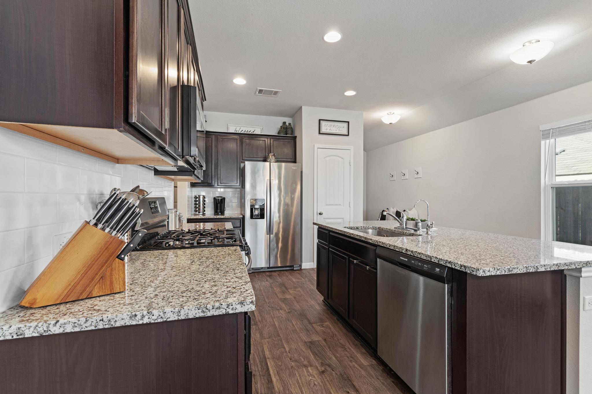 112 Sandhill Piper St, Leander, TX 78641