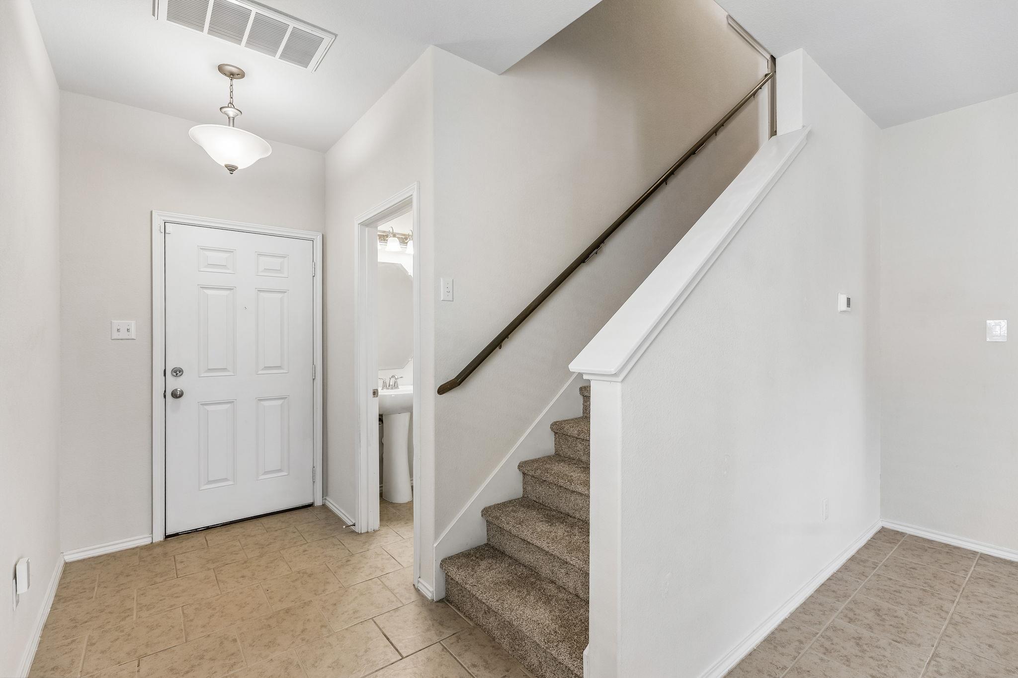 2601 Chandler Creek Blvd # 18, Round Rock, TX 78665