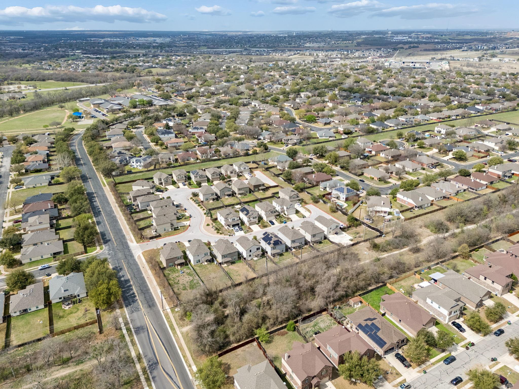 2601 Chandler Creek Blvd # 18, Round Rock, TX 78665