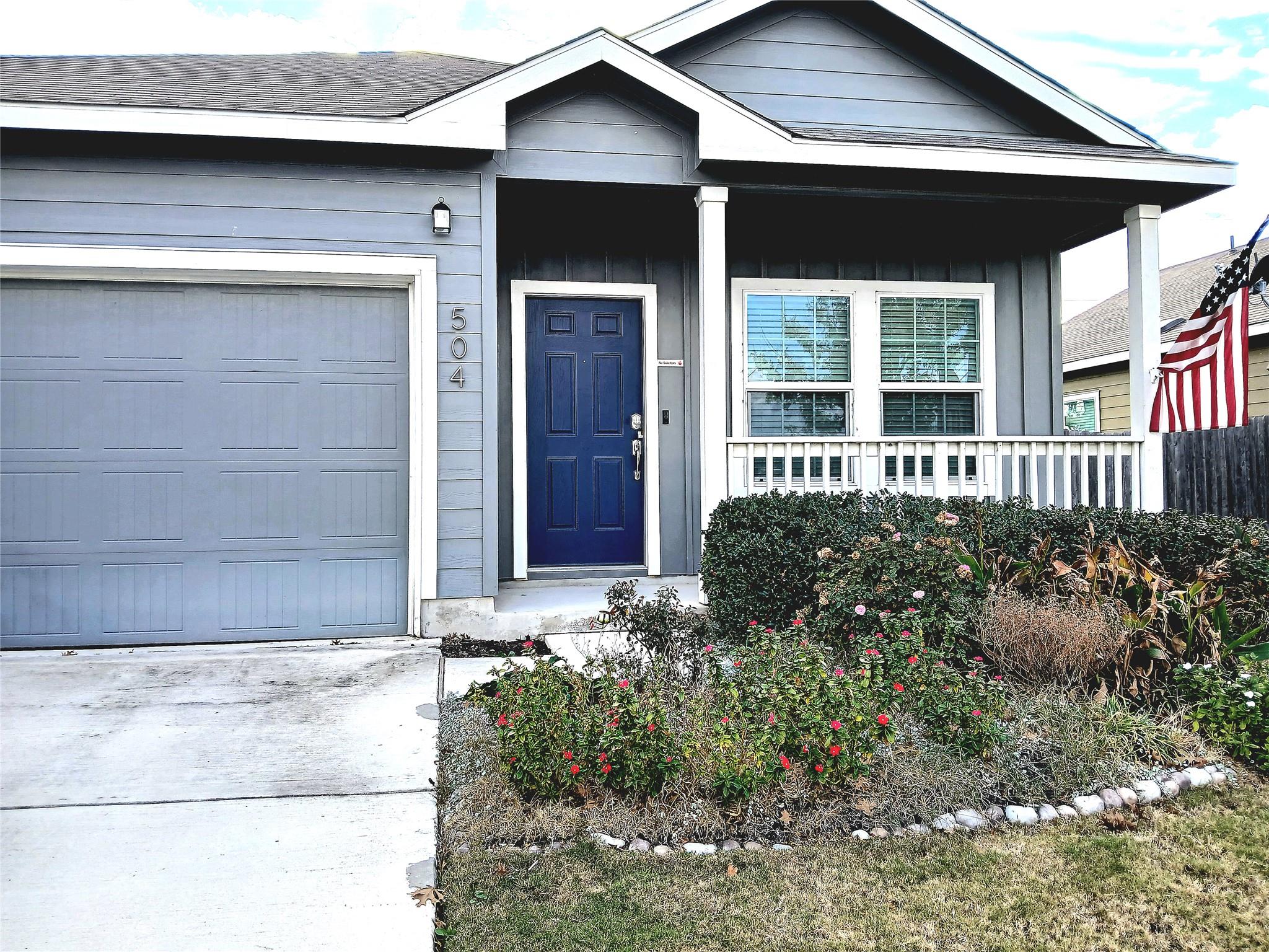 504 Gabriels Bluff Dr, Georgetown, TX 78626