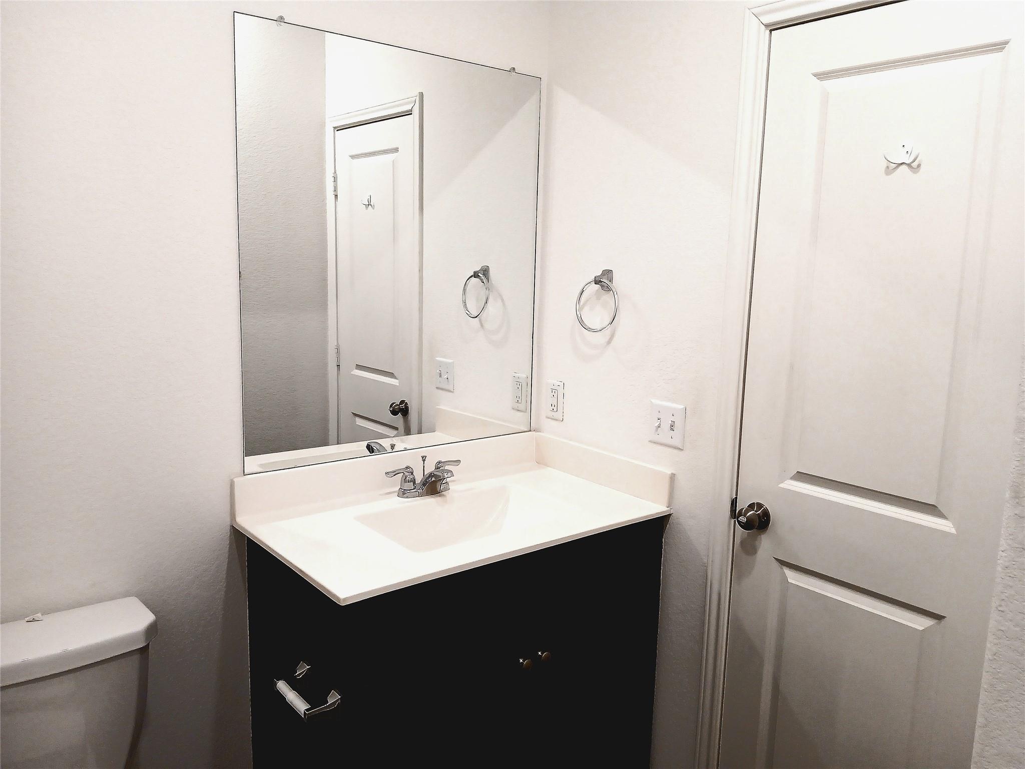 504 Gabriels Bluff Dr, Georgetown, TX 78626