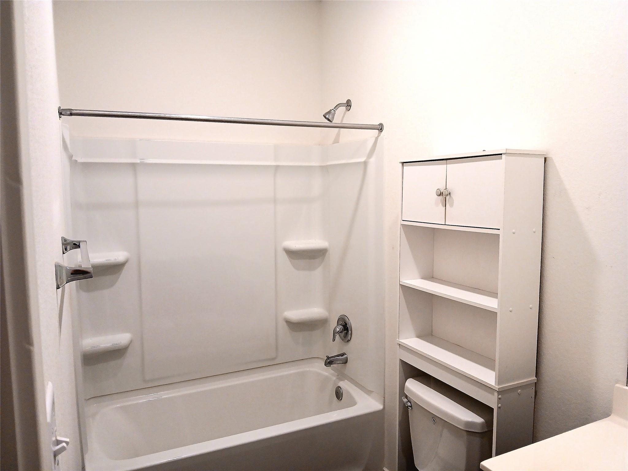 504 Gabriels Bluff Dr, Georgetown, TX 78626