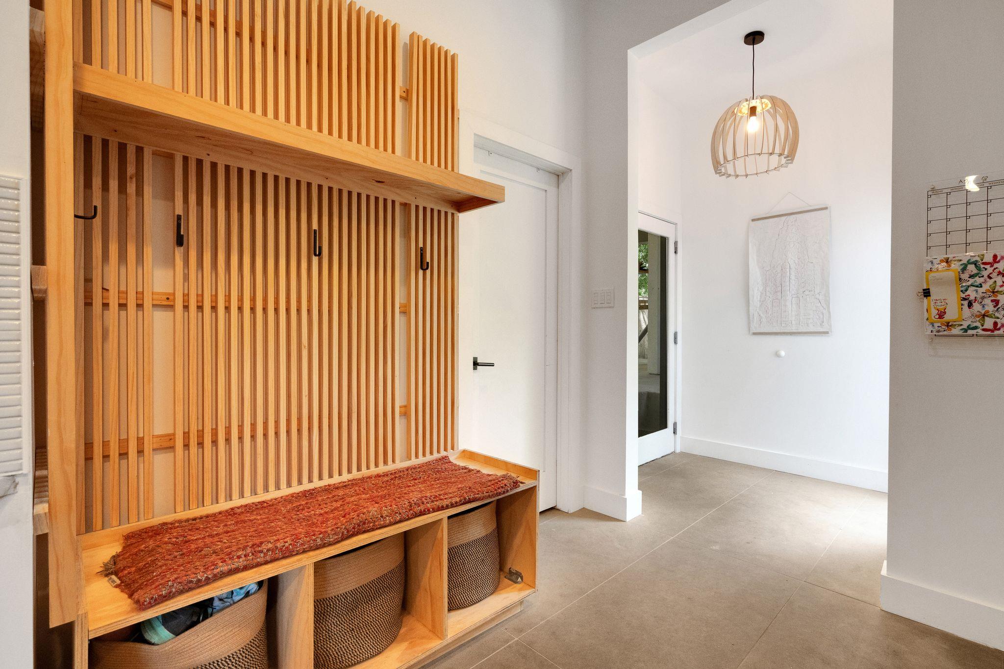 2502 Side Cv, Austin, TX 78704