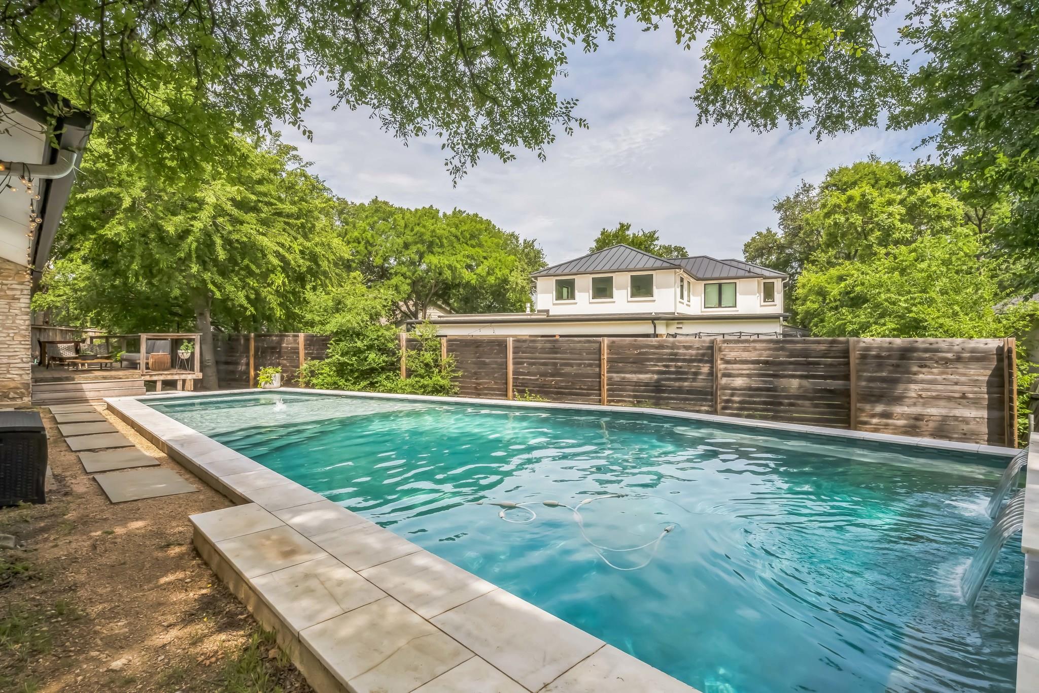 2502 Side Cv, Austin, TX 78704