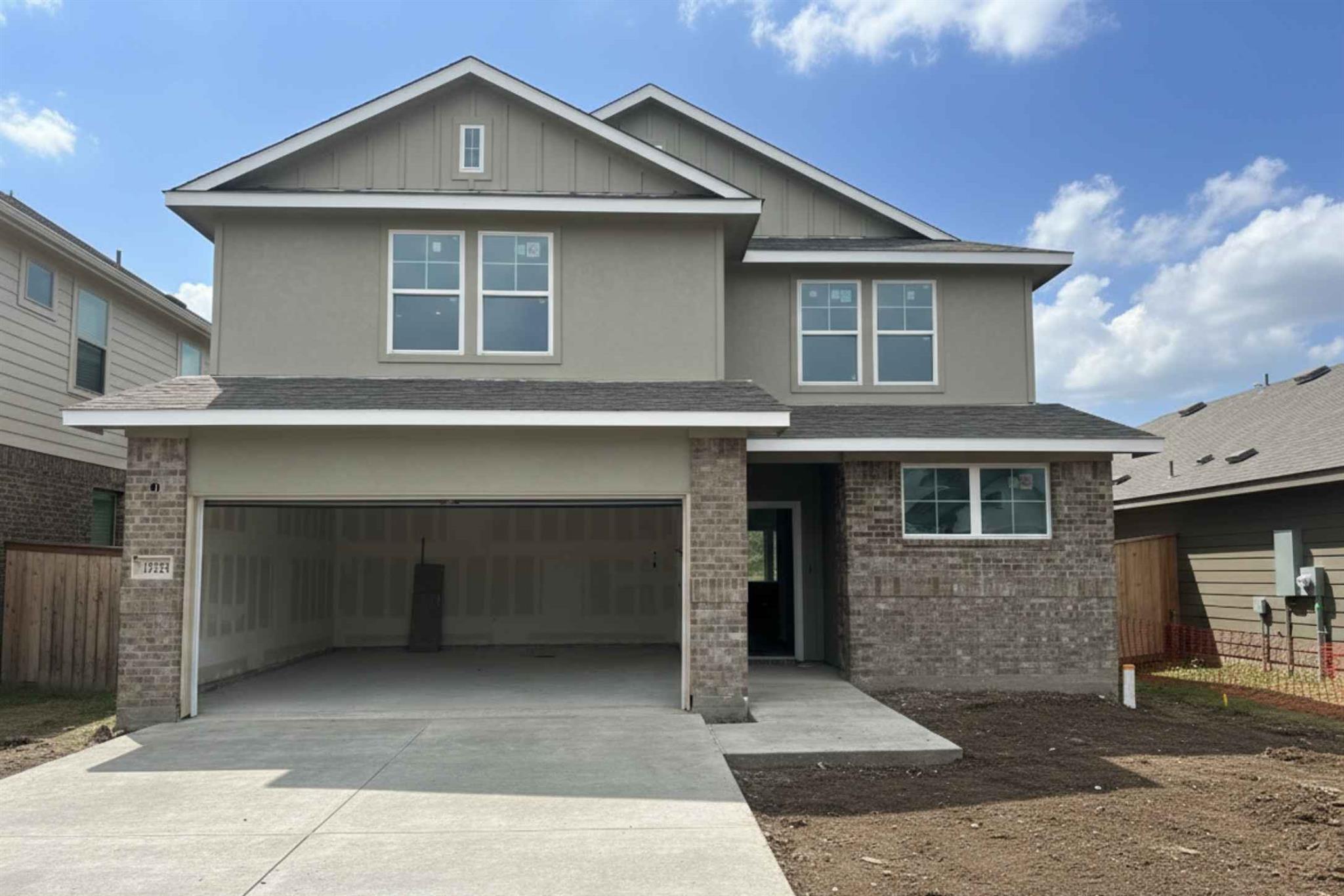 13725 Tucker Hedge Pass, Elgin, TX 78621