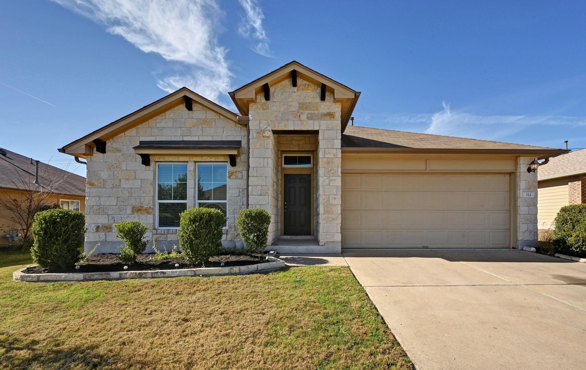 114 Stewart Dr, Hutto, TX 78634