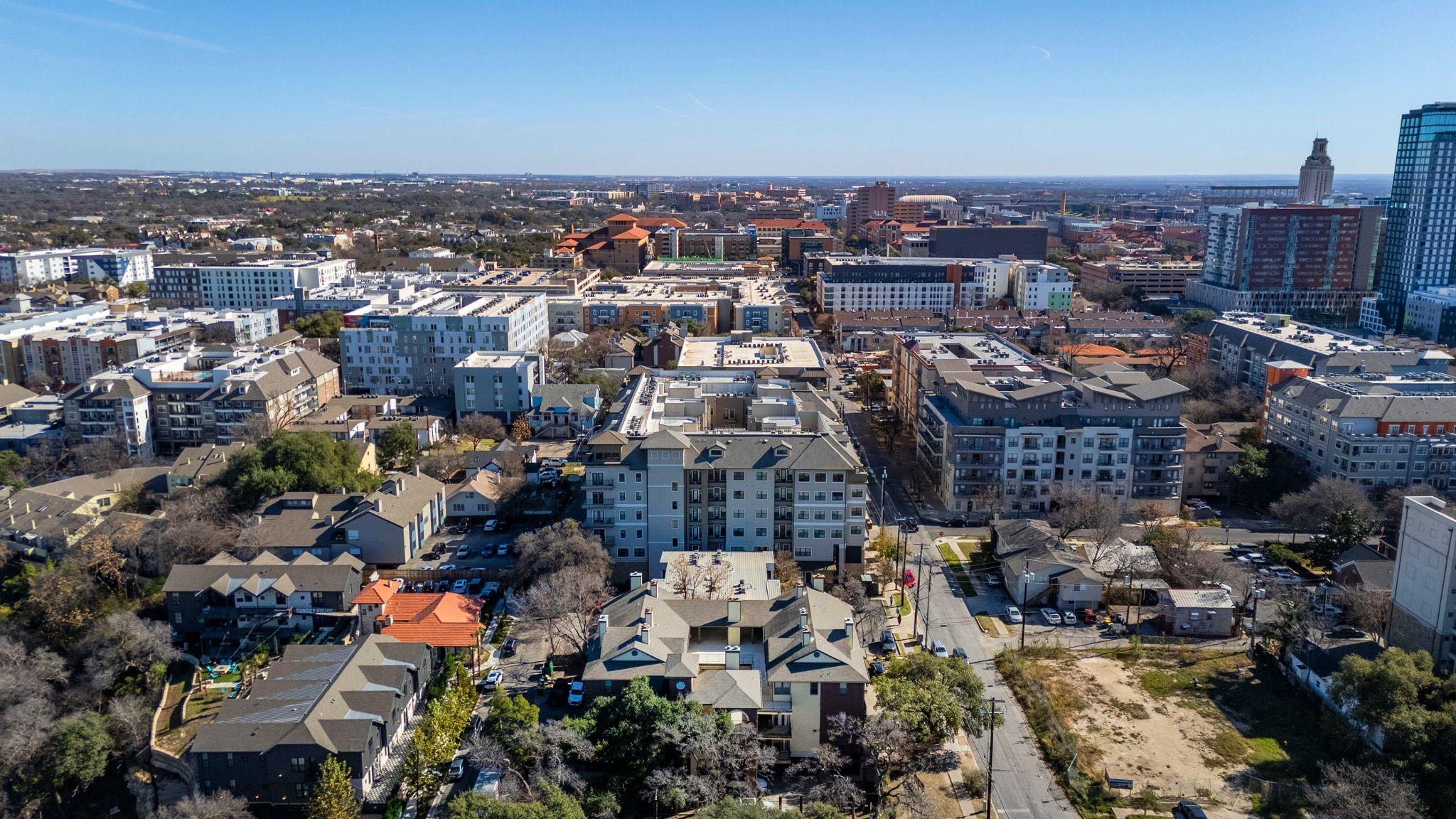 914 W 26th St # 202, Austin, TX 78705