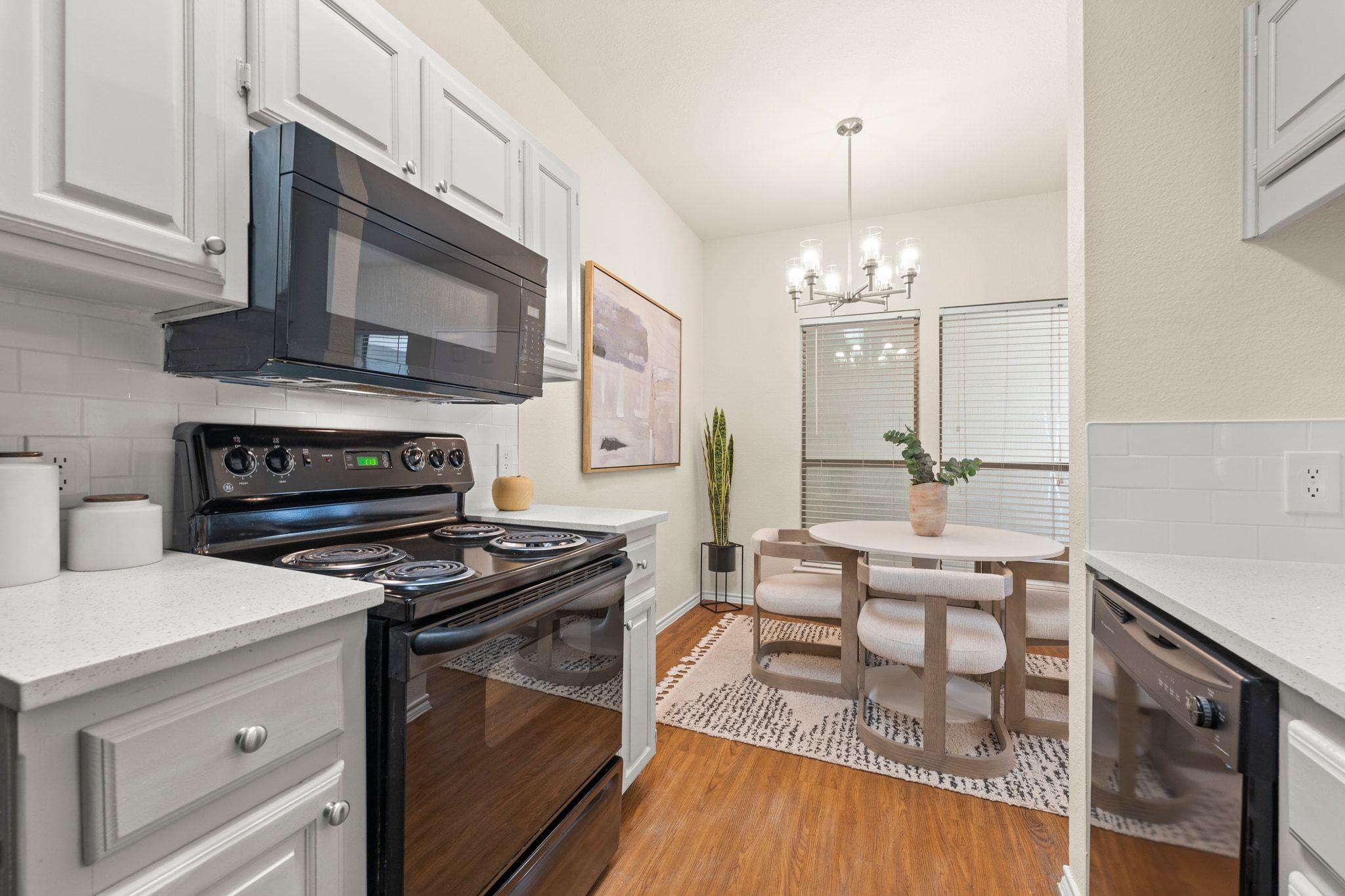 914 W 26th St # 202, Austin, TX 78705