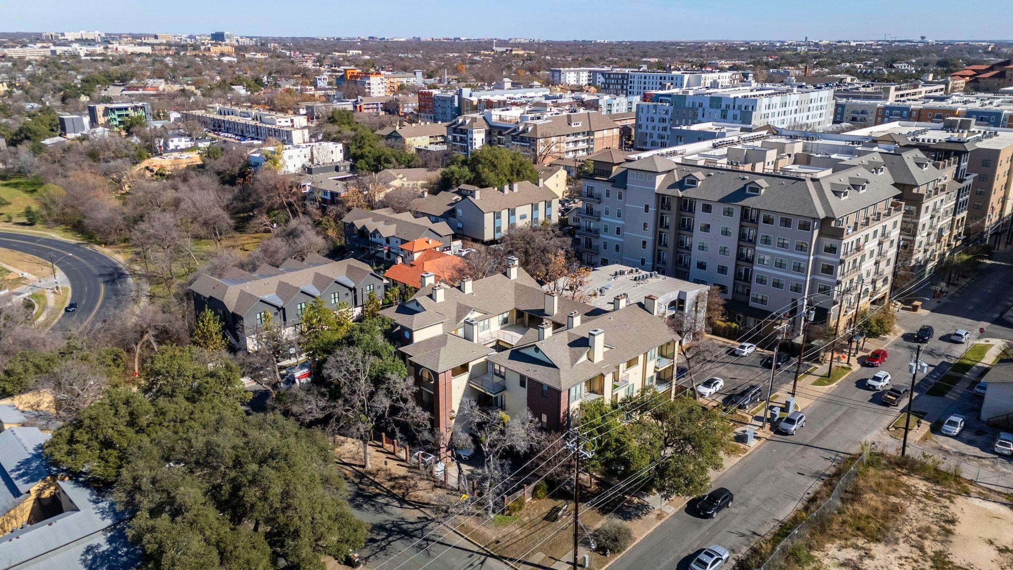 914 W 26th St # 202, Austin, TX 78705