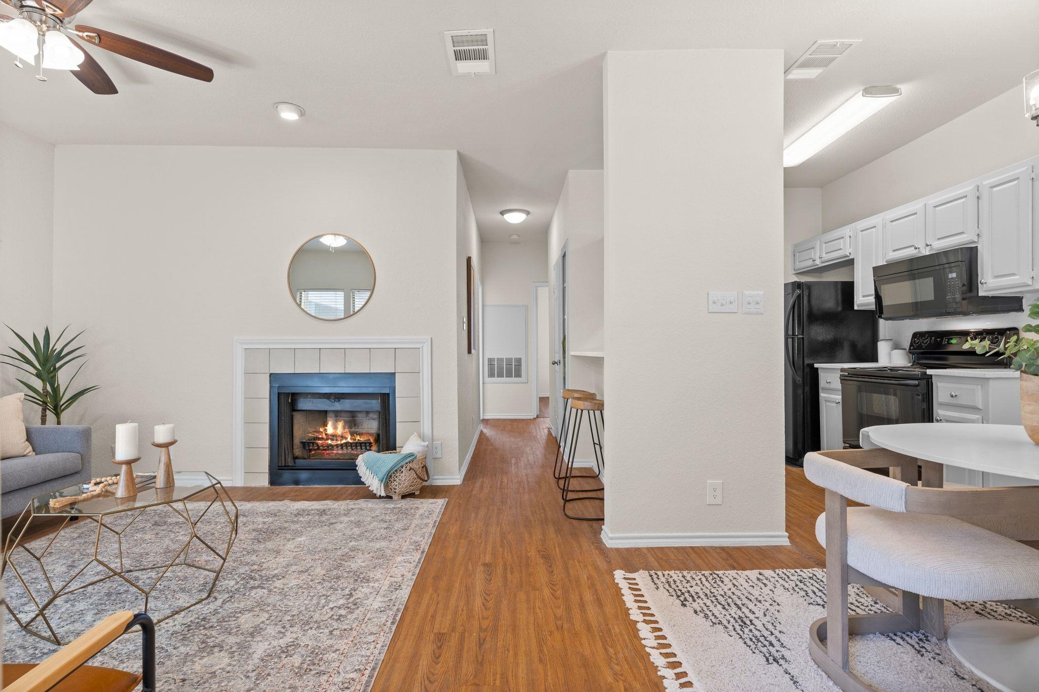 914 W 26th St # 202, Austin, TX 78705