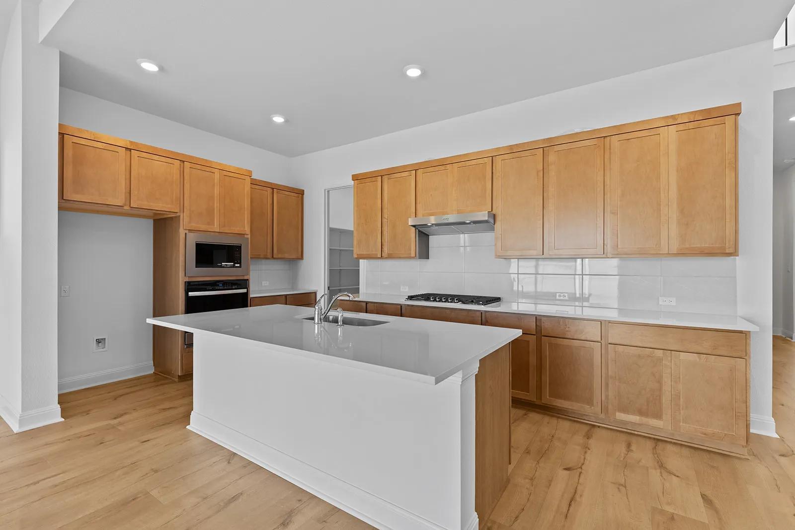 227 Kingswood Dr, Bastrop, TX 78602