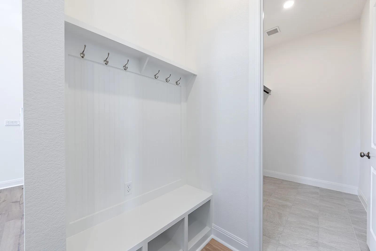 227 Kingswood Dr, Bastrop, TX 78602