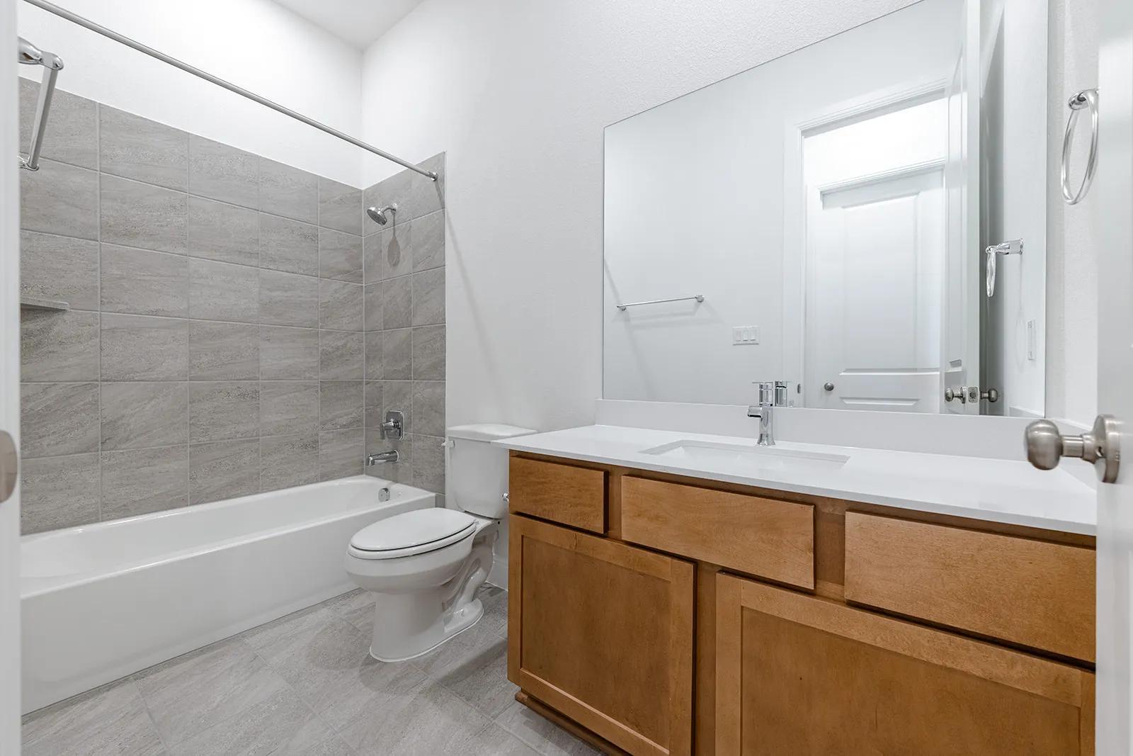 227 Kingswood Dr, Bastrop, TX 78602