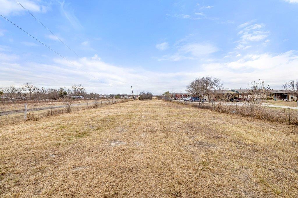 20646 Cameron Rd, Coupland, TX 78615