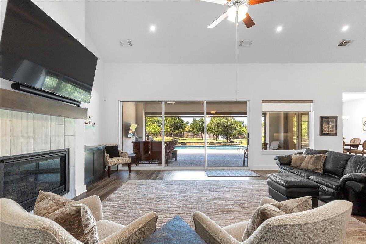 10912 Seawall Dr, Austin, TX 78737