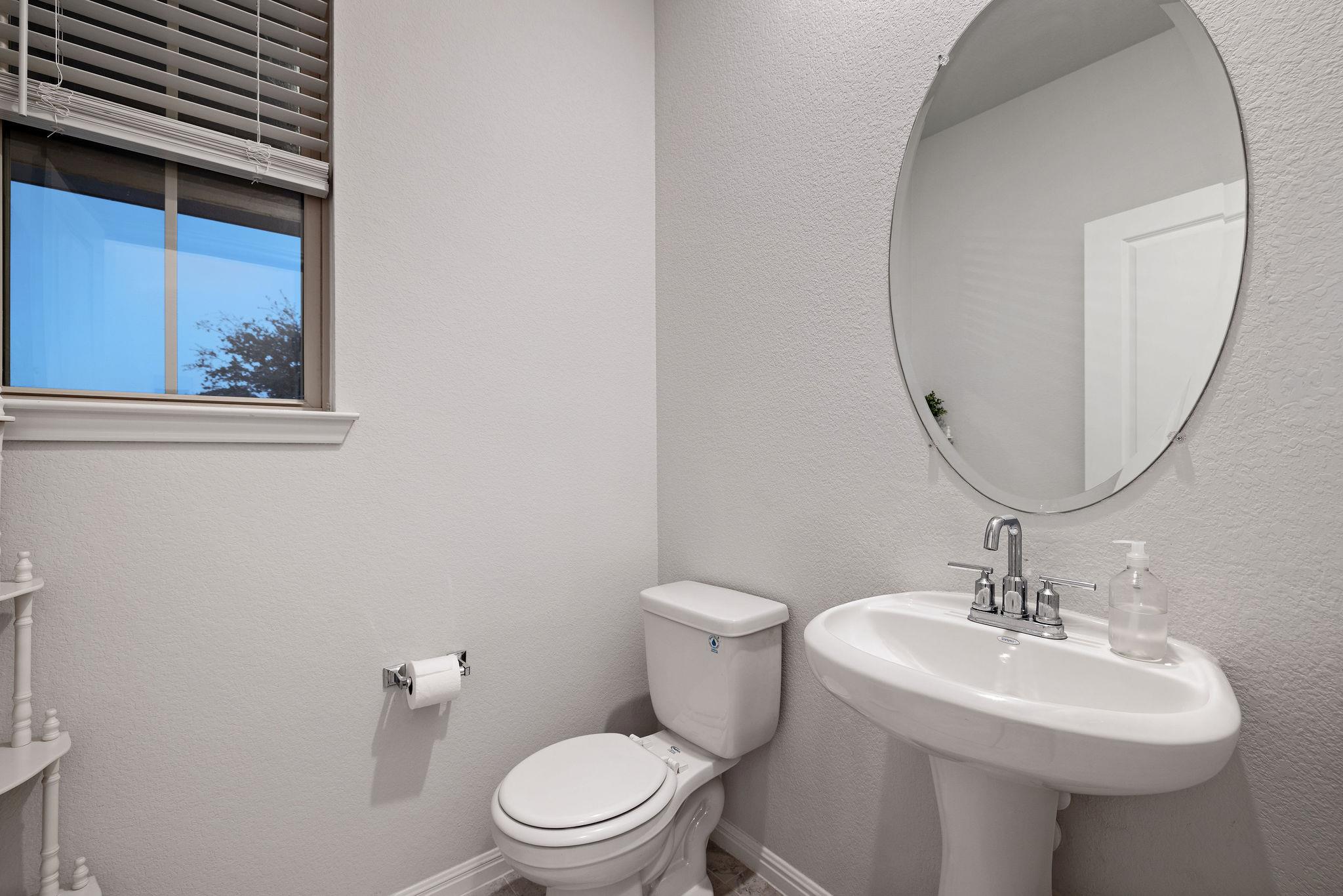 5801 Pleasanton Pkwy, Pflugerville, TX 78660