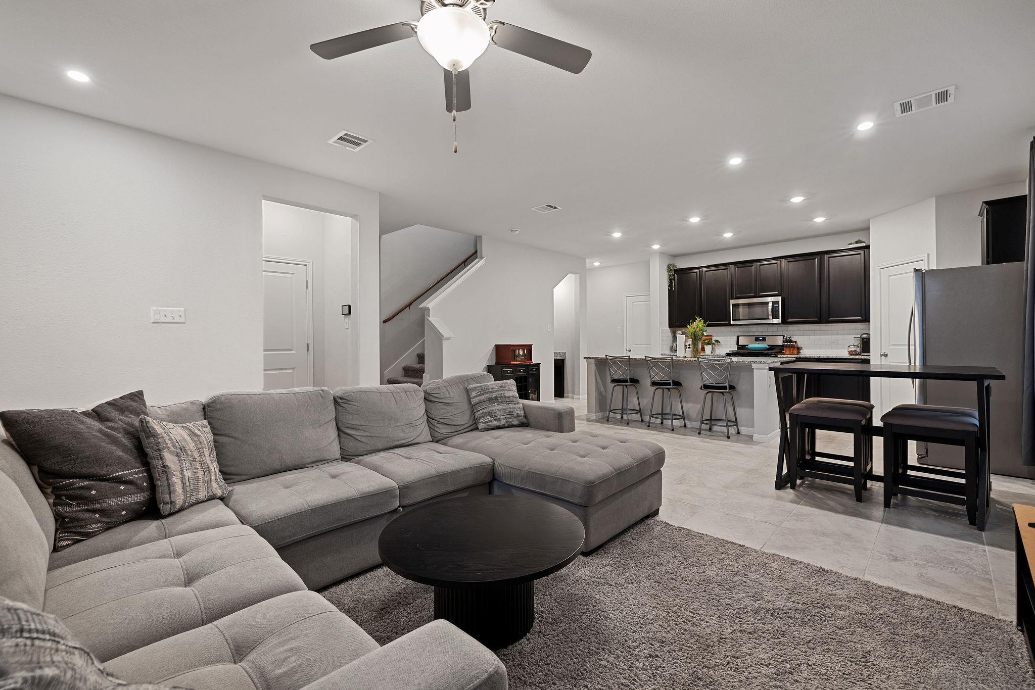 5801 Pleasanton Pkwy, Pflugerville, TX 78660