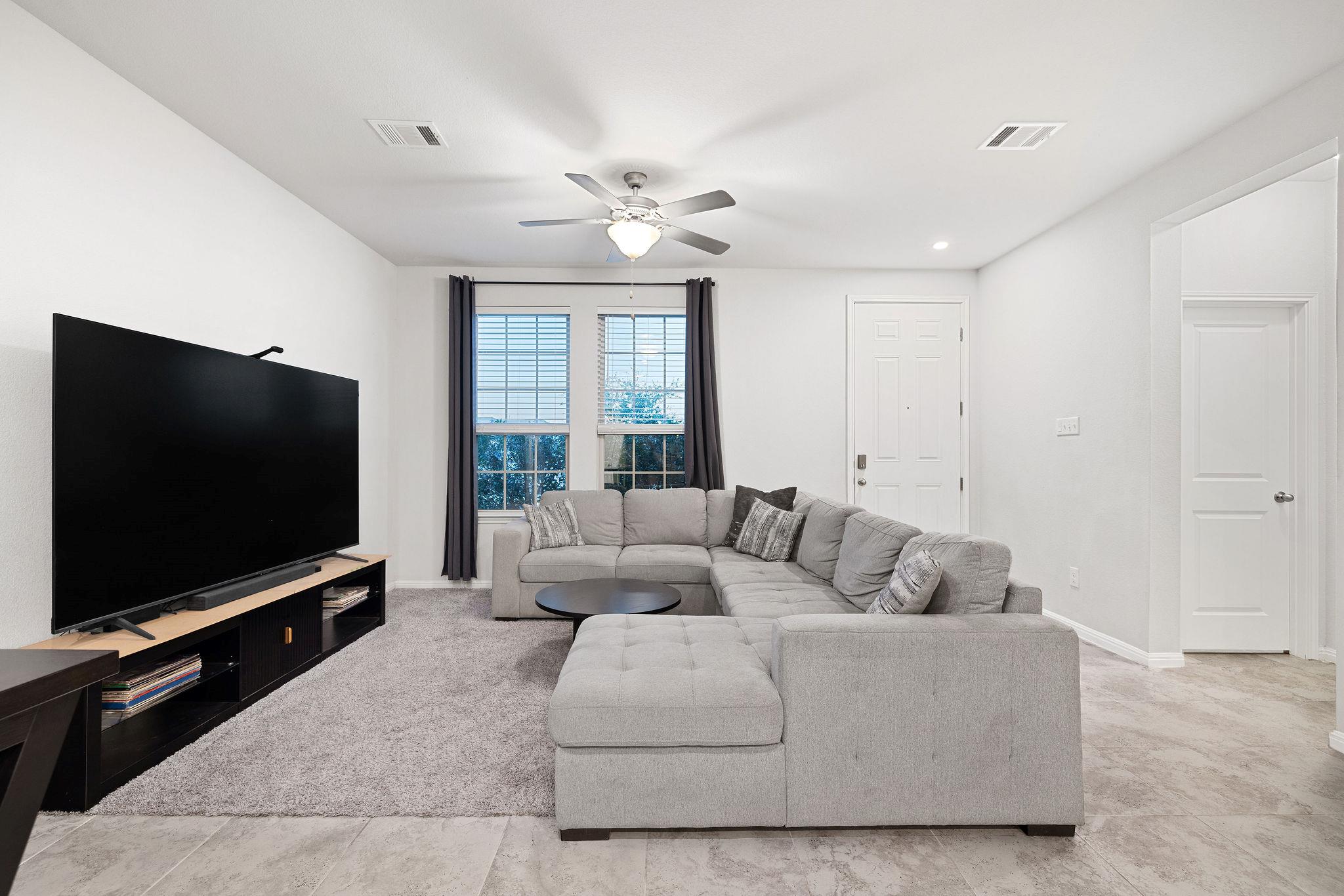 5801 Pleasanton Pkwy, Pflugerville, TX 78660